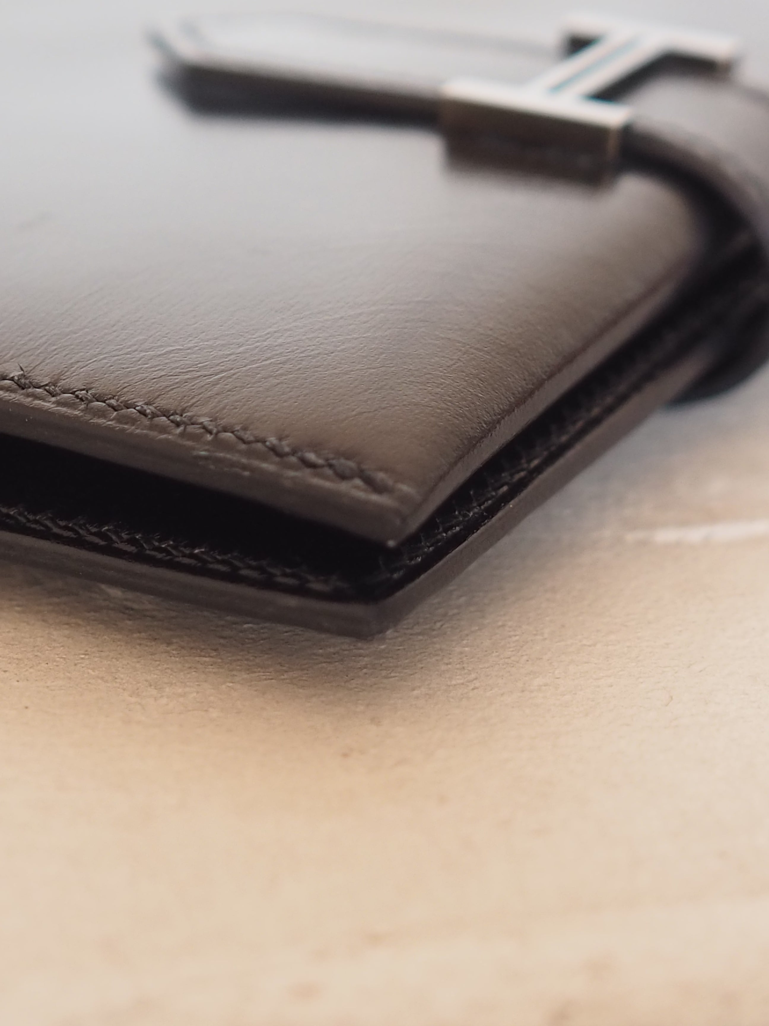 HERMÈS Béarn Compact Wallet