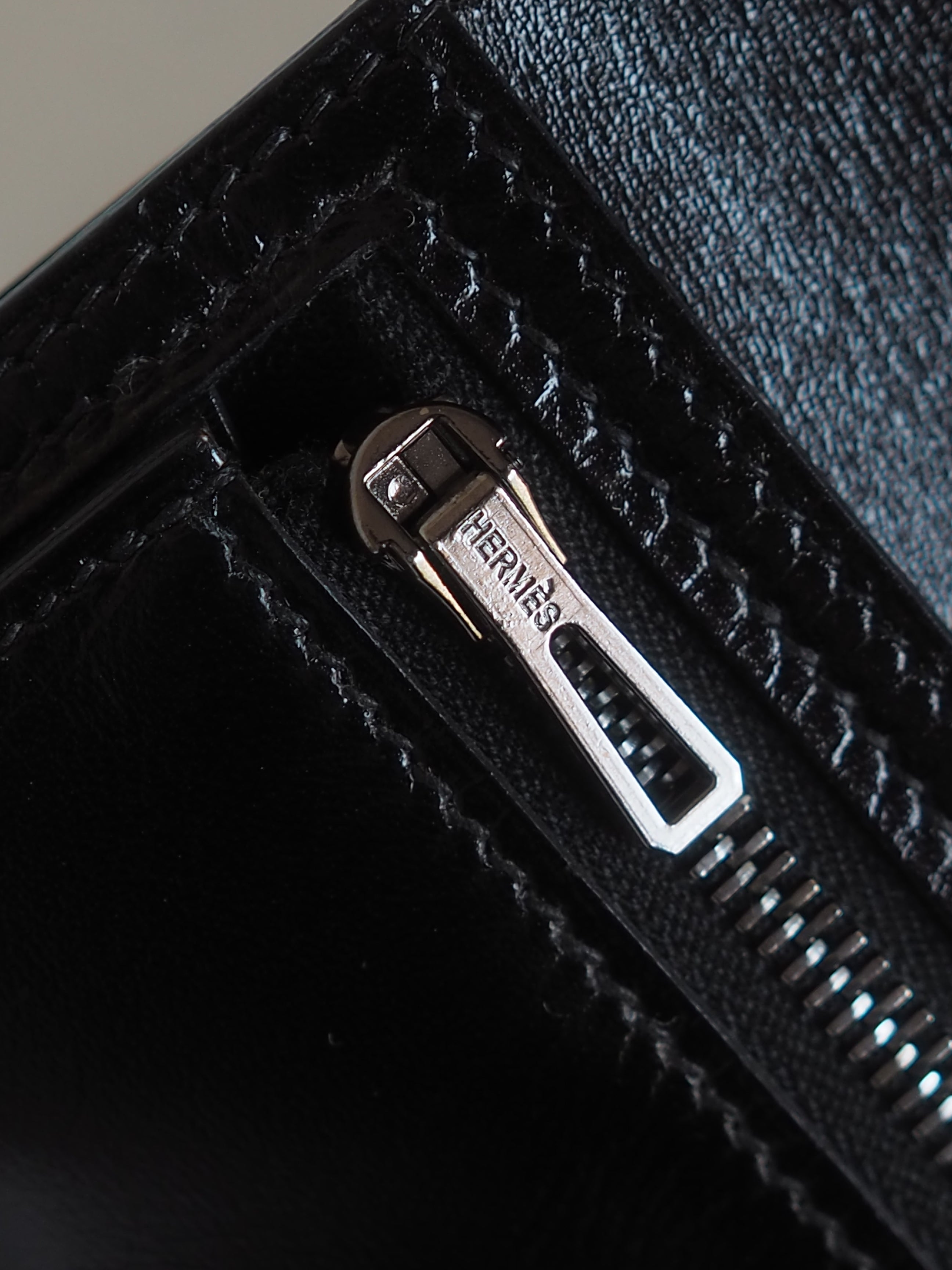 HERMÈS Béarn Compact Wallet