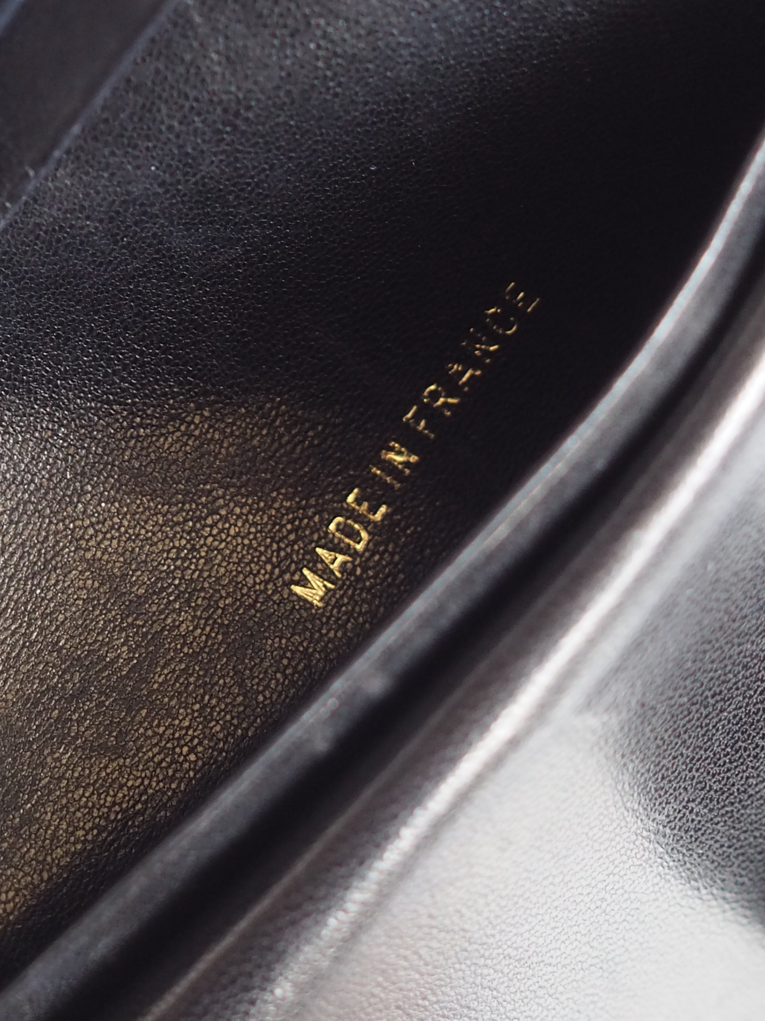 CHANEL Bicolore Wallet