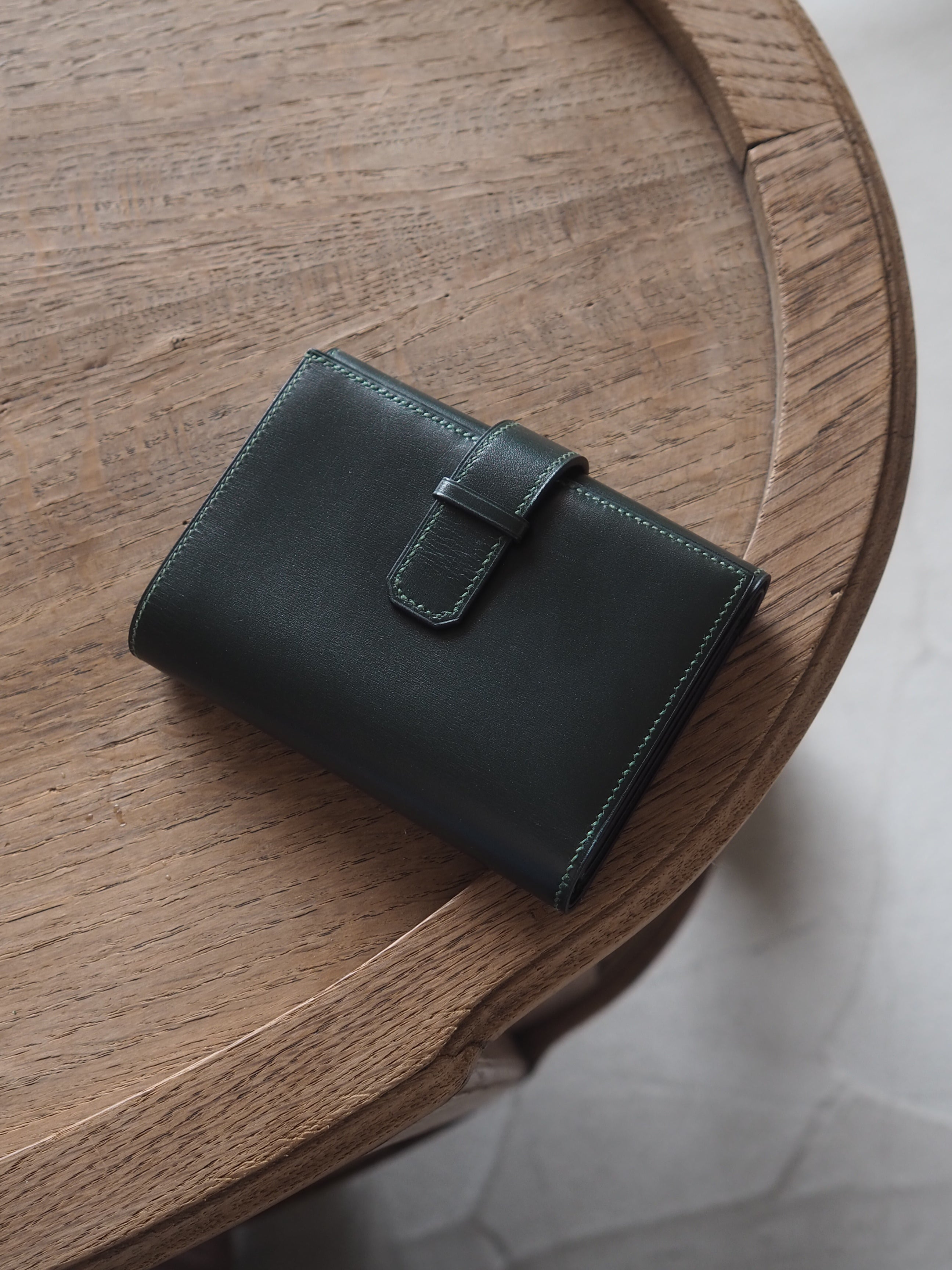 HERMÈS Jura Wallet