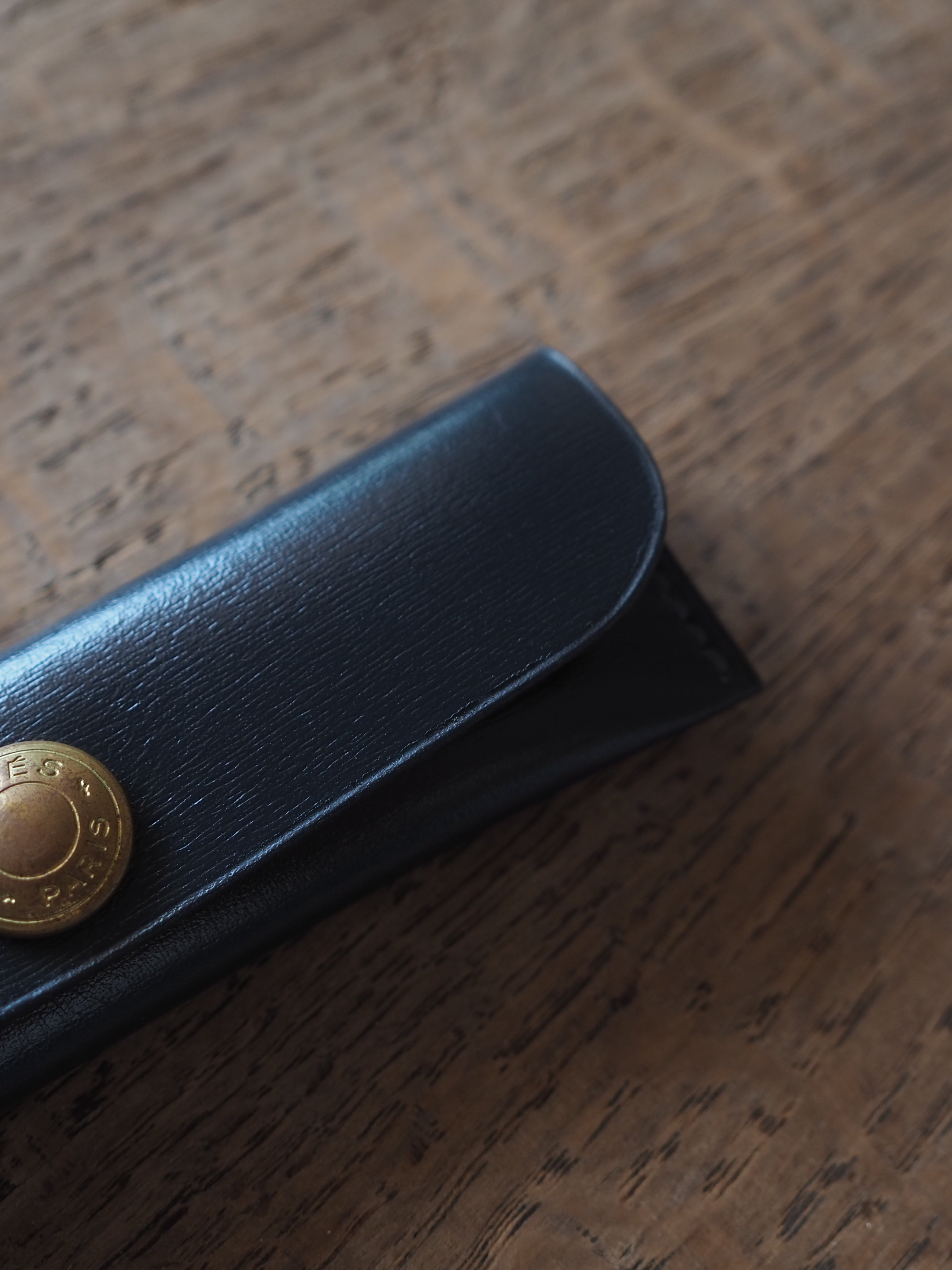 HERMÈS Buffalo Horn Comb Leather Case