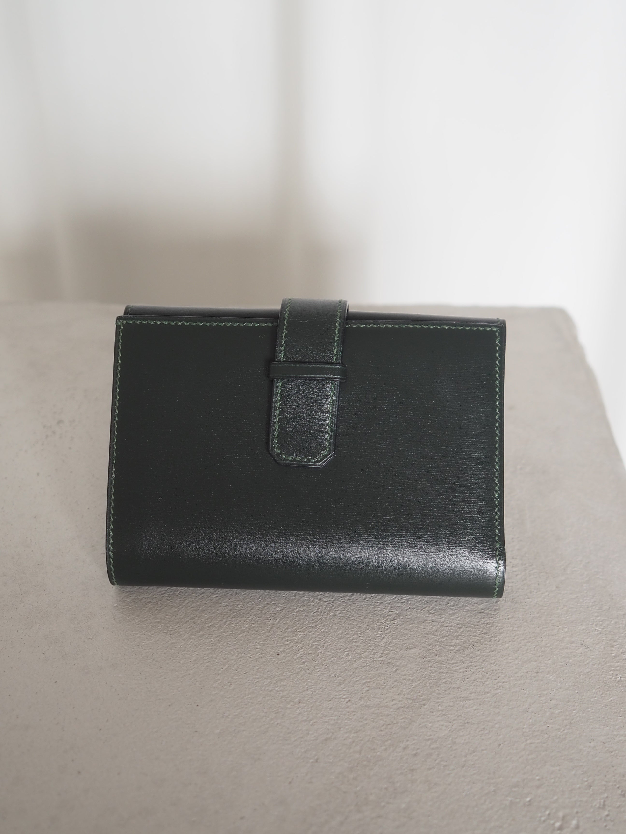 HERMÈS Jura Wallet