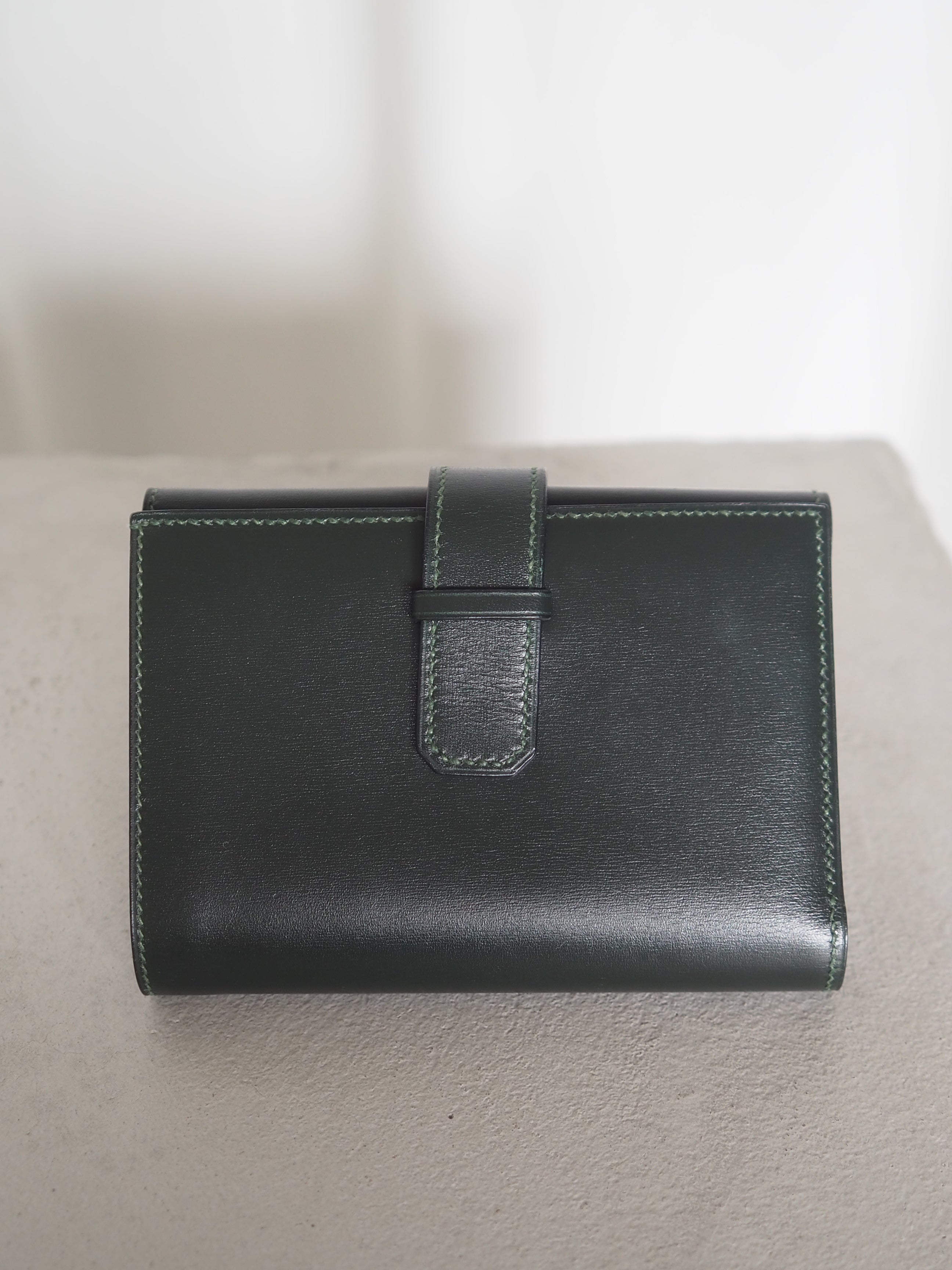 HERMÈS Jura Wallet