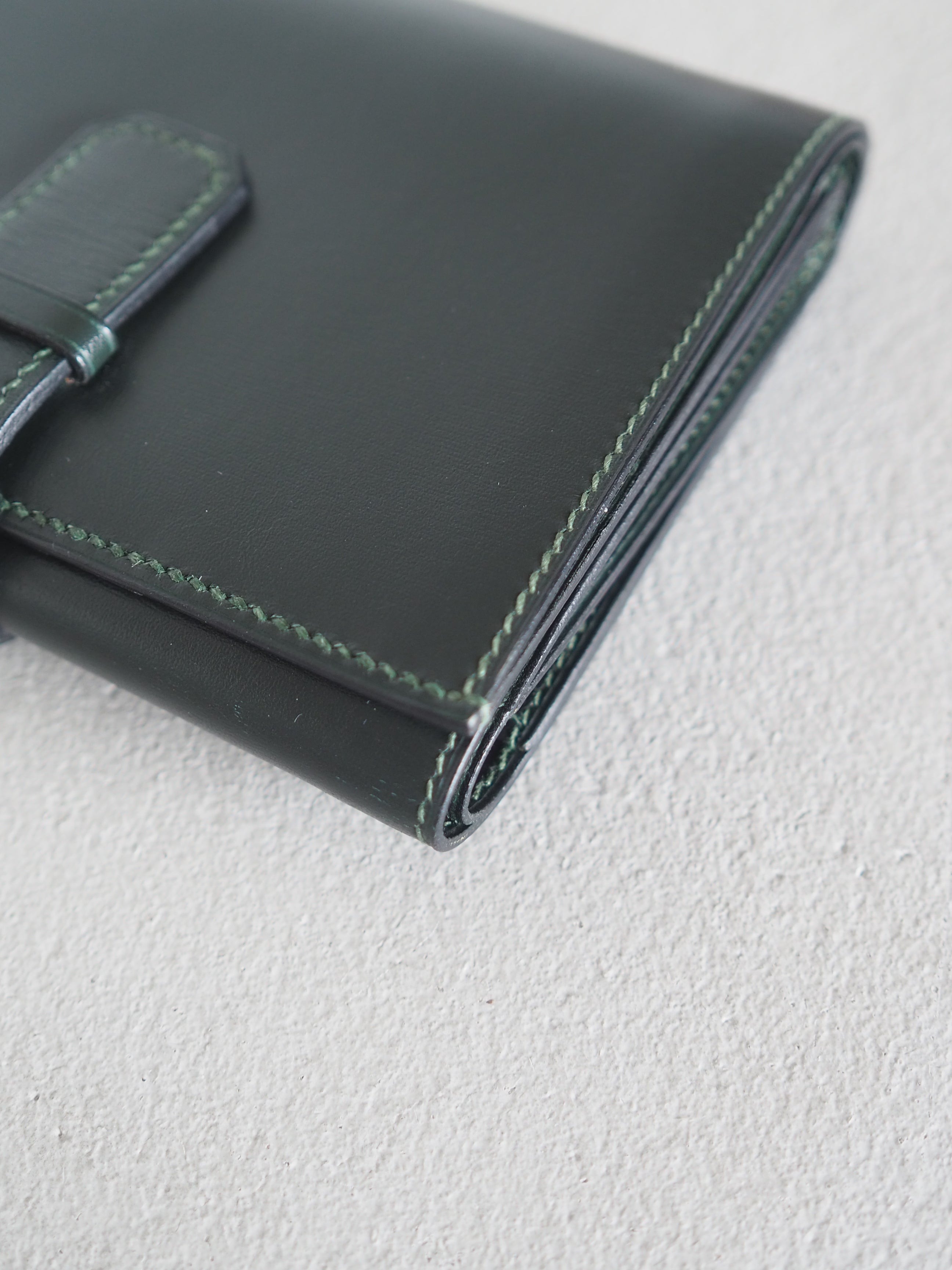 HERMÈS Jura Wallet