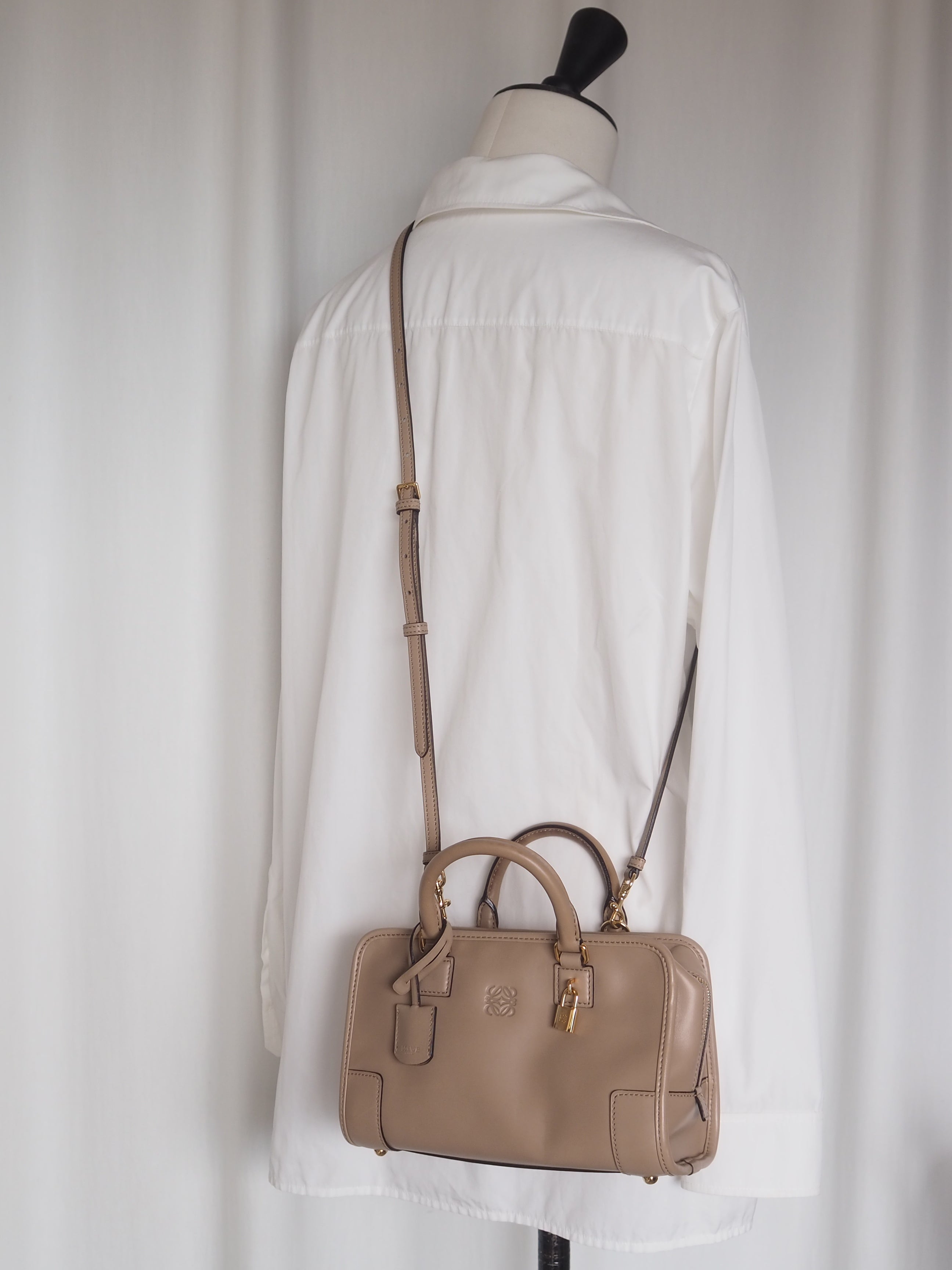 LOEWE Amazona 23 2way Hand Bag
