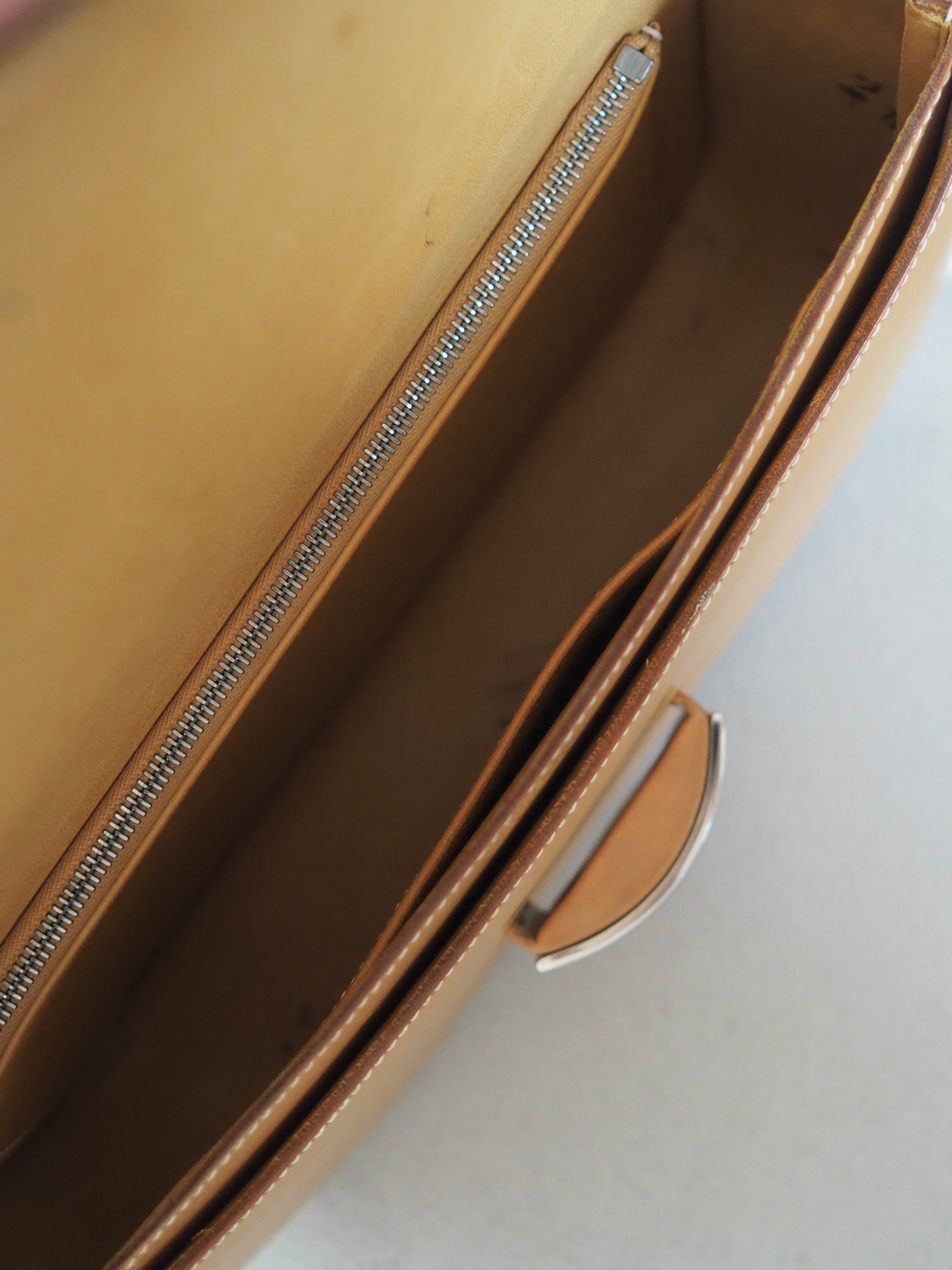 HERMÈS Martine Shoulder Bag