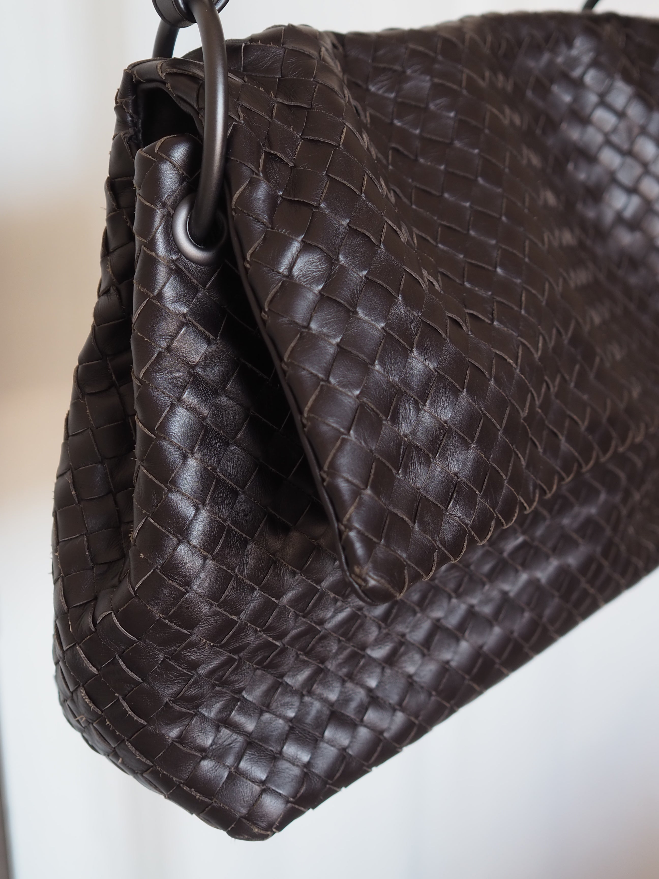 BOTTEGA VENETA ボッテガヴェネタ イントレチャート ショルダー