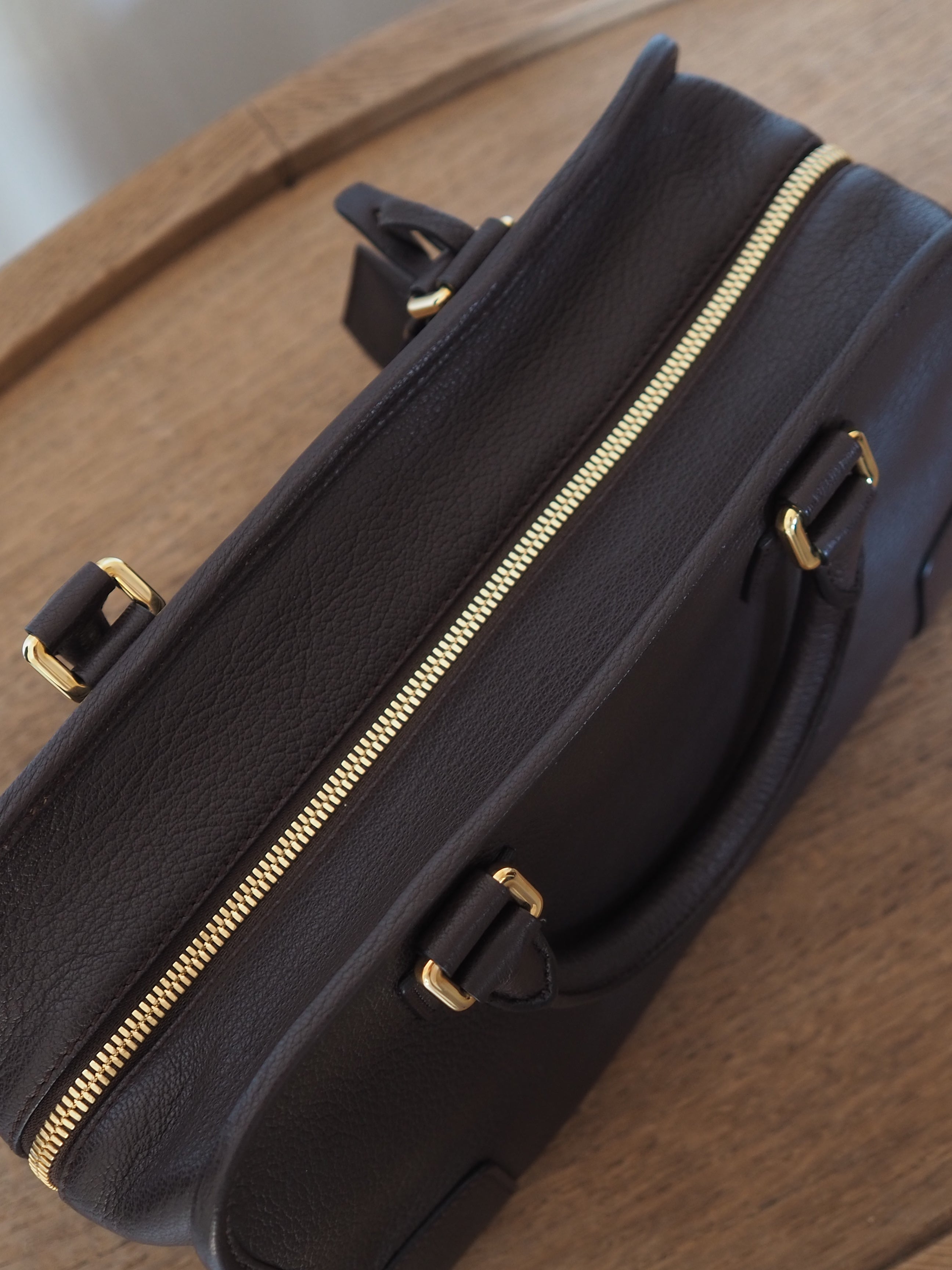 LOEWE Amazona 28 Hand Bag