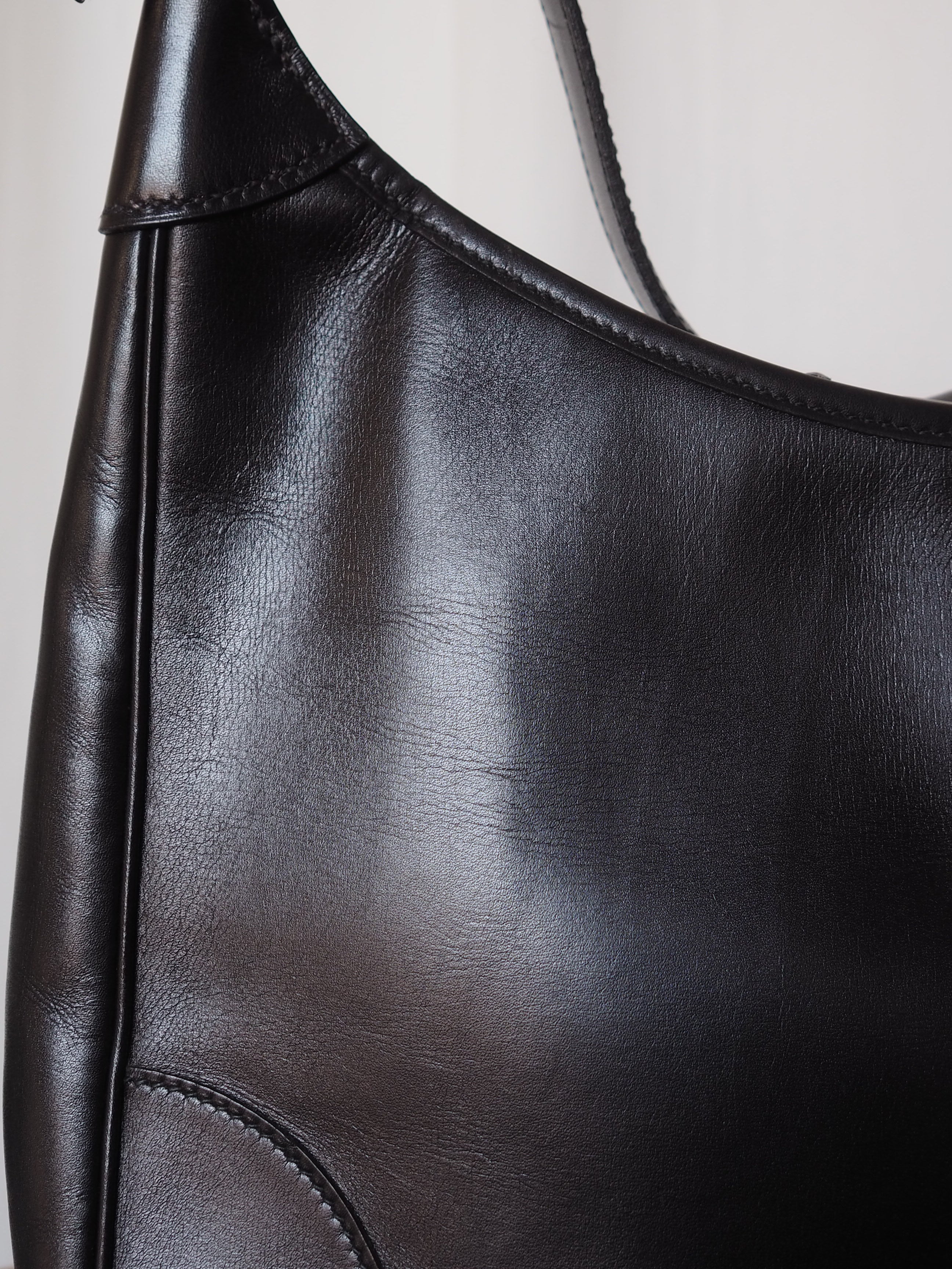 HERMÈS Trim 31 Shoulder Bag