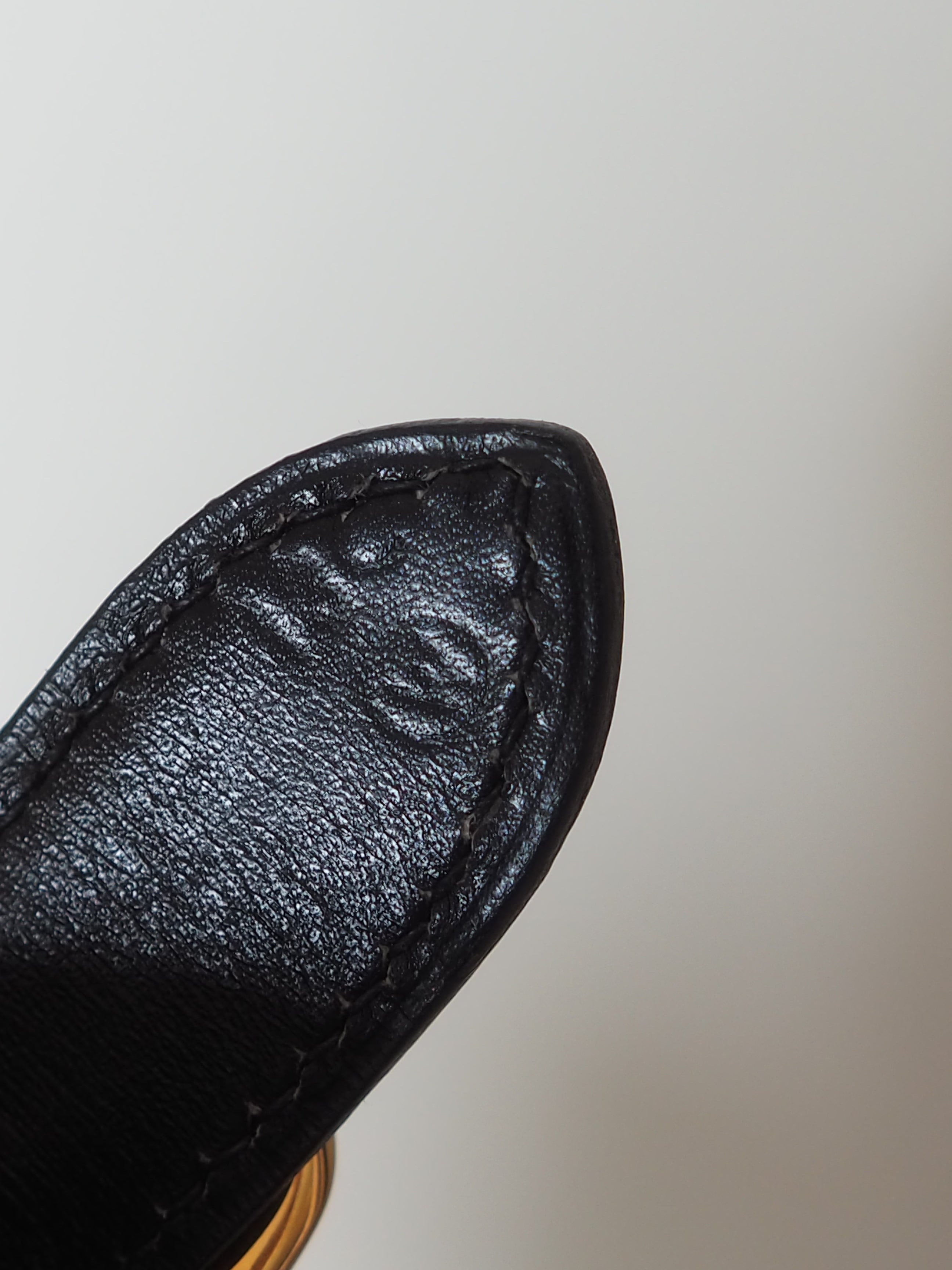 HERMÈS Trim 31 Shoulder Bag