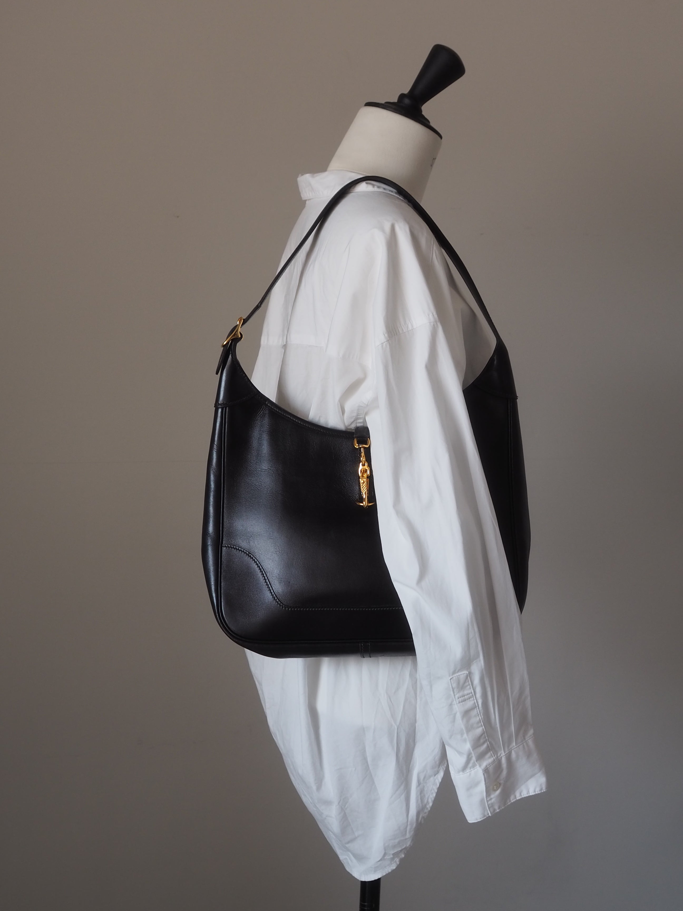 HERMÈS Trim 31 Shoulder Bag