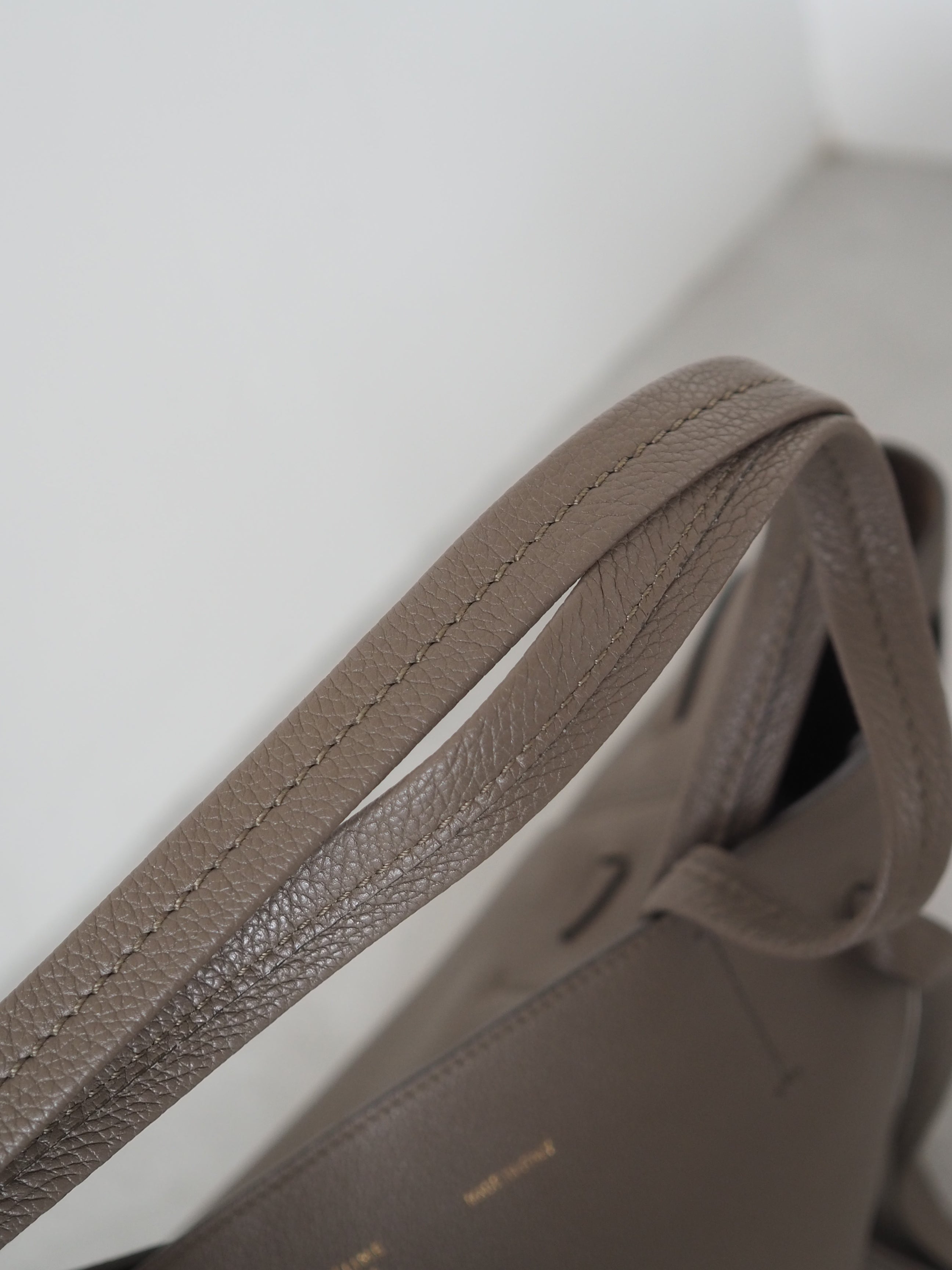 CÉLINE by Phoebe Philo Cabas Phantom Tote Bag