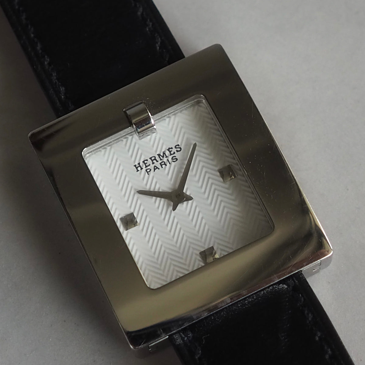 HERMES エルメス ベルト ウォッチ 腕時計 シルバー 2色 ブラック 
