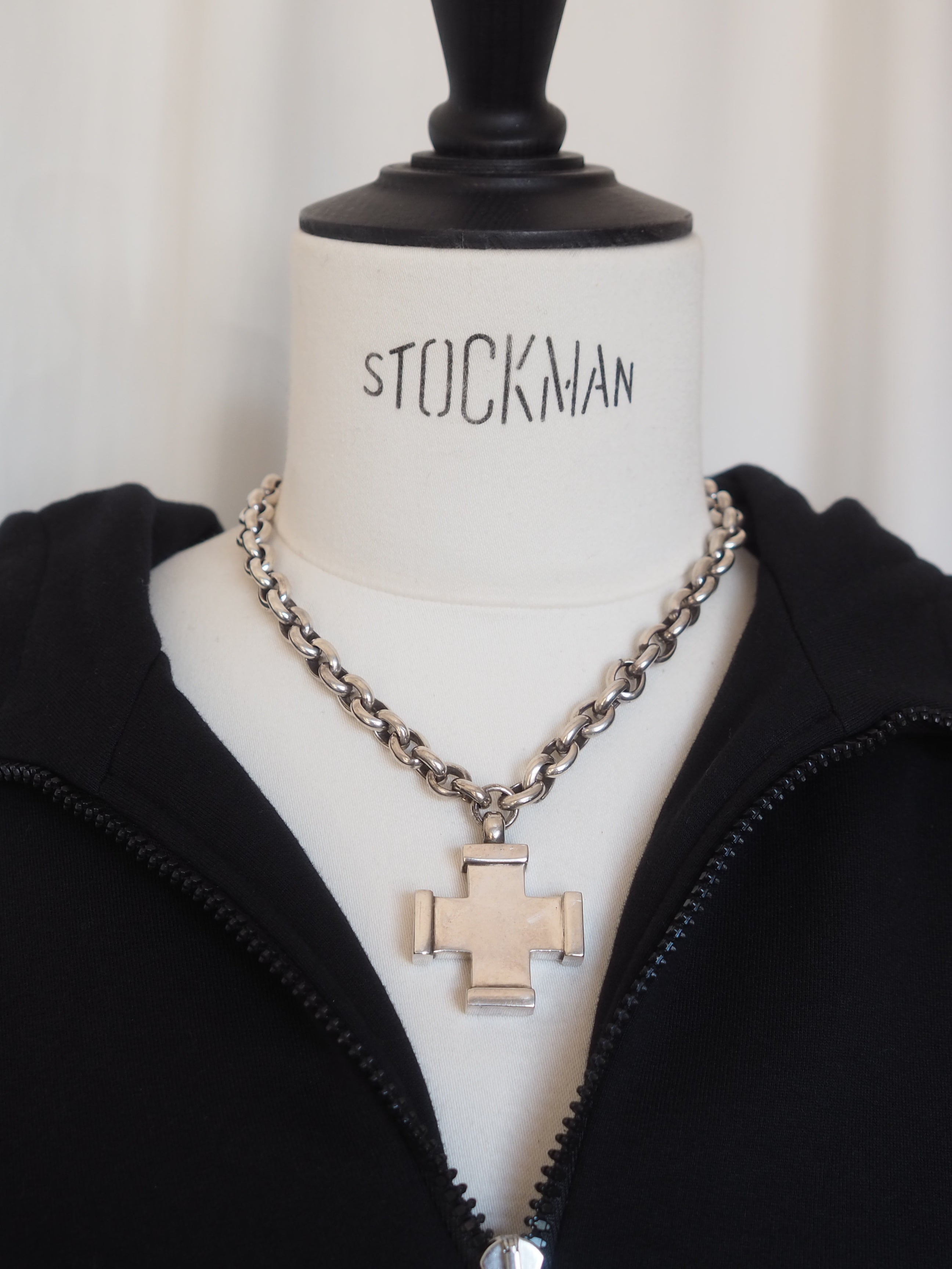 TIFFANY ティファニー ローマン クロス ネックレス ヴィンテージ 美品 楽天市場】ティファニー ローマンクロス ネックレス シルバー