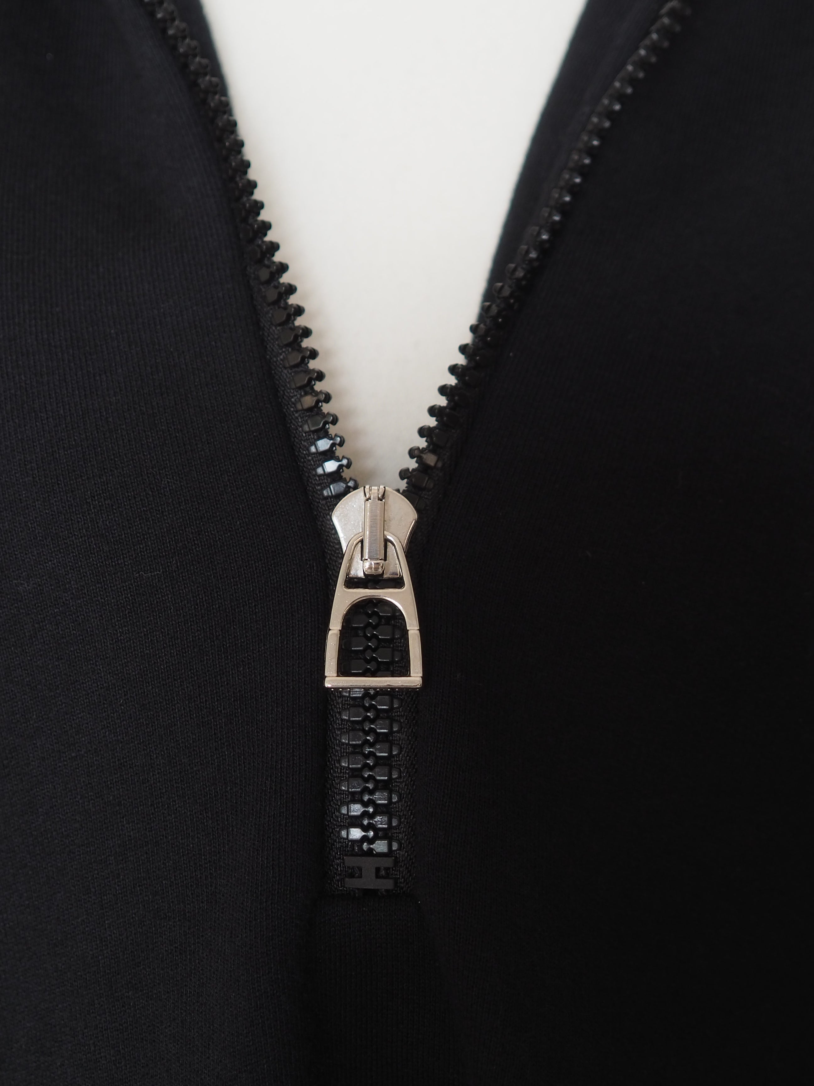 HERMES エルメス メンズ セリエ ボタン ハーフジップ スウェット