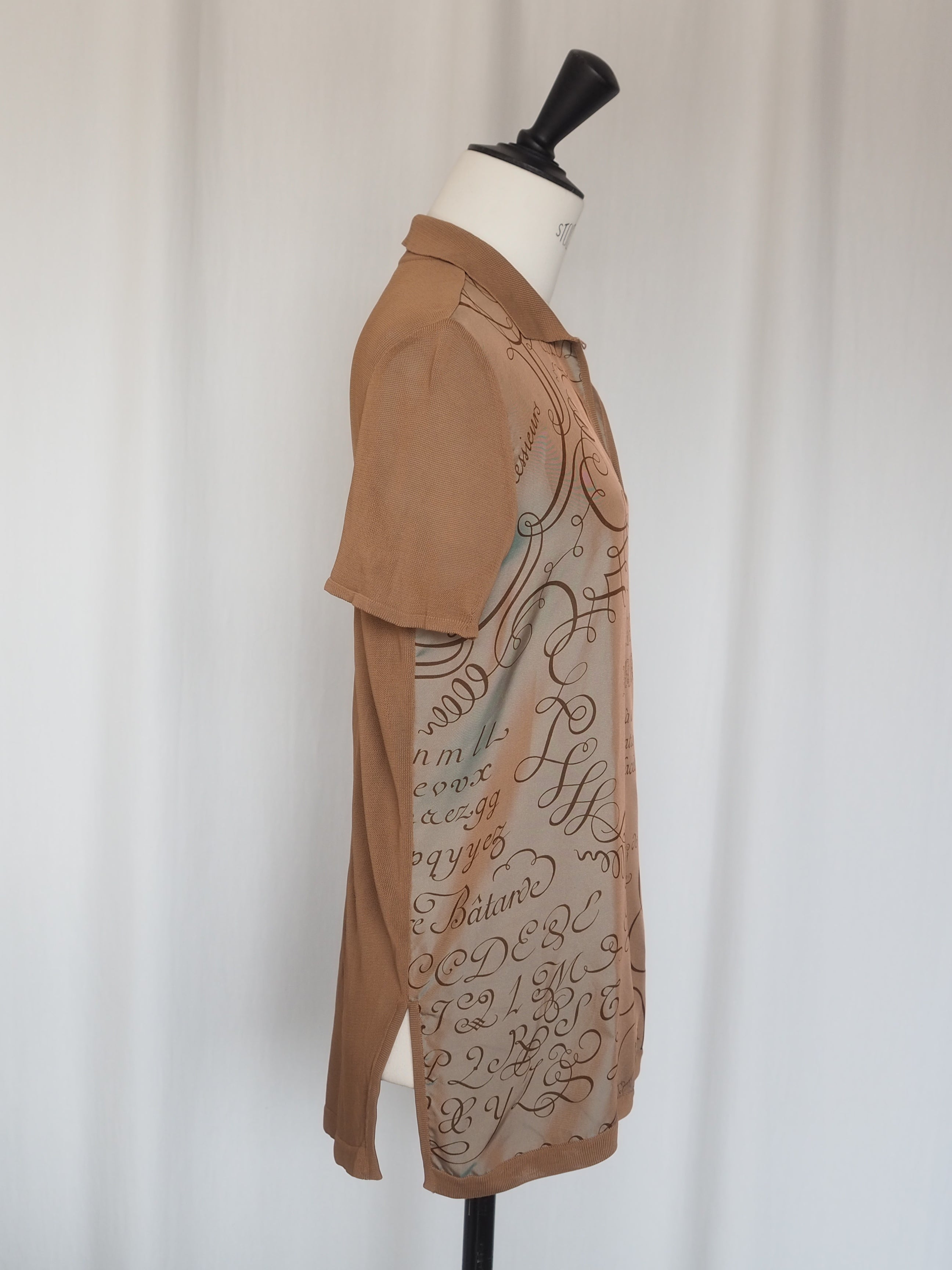 美品 HERMES マルジェラ期 トップス 熱帯魚 シルク カシミヤ L HERMES - 美品 エルメス HERMES シャツ ブラウス マルジェラ期 Raconte