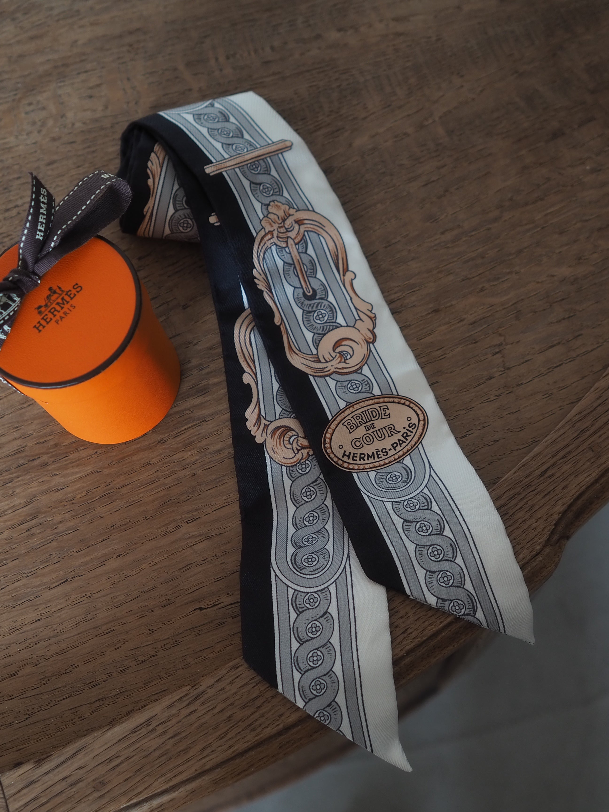 HERMÈS “Bride de Cour” Twilly Scarf