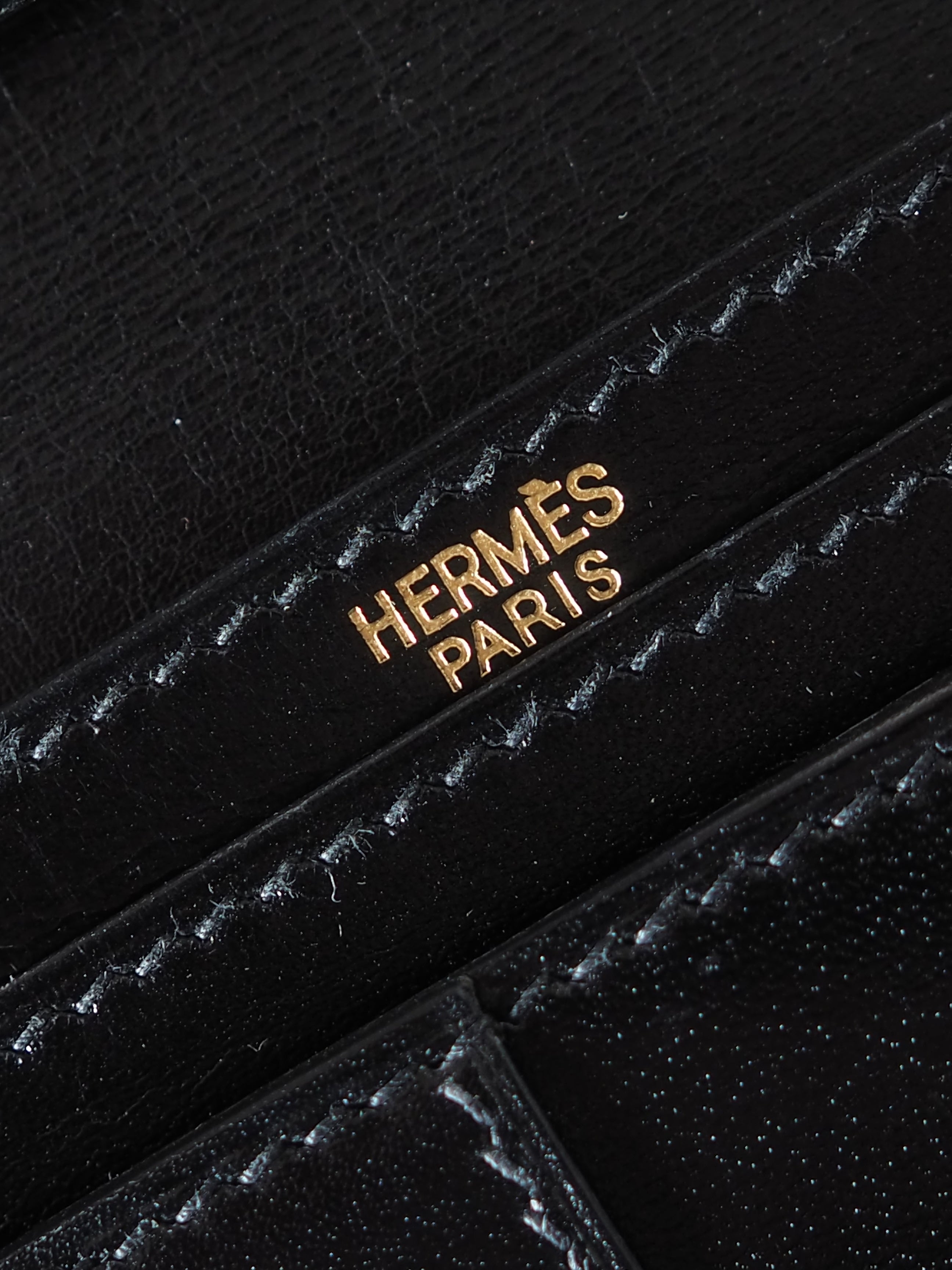 HERMES エルメス べアン クラシック ウォレット 長財布 ゴールド