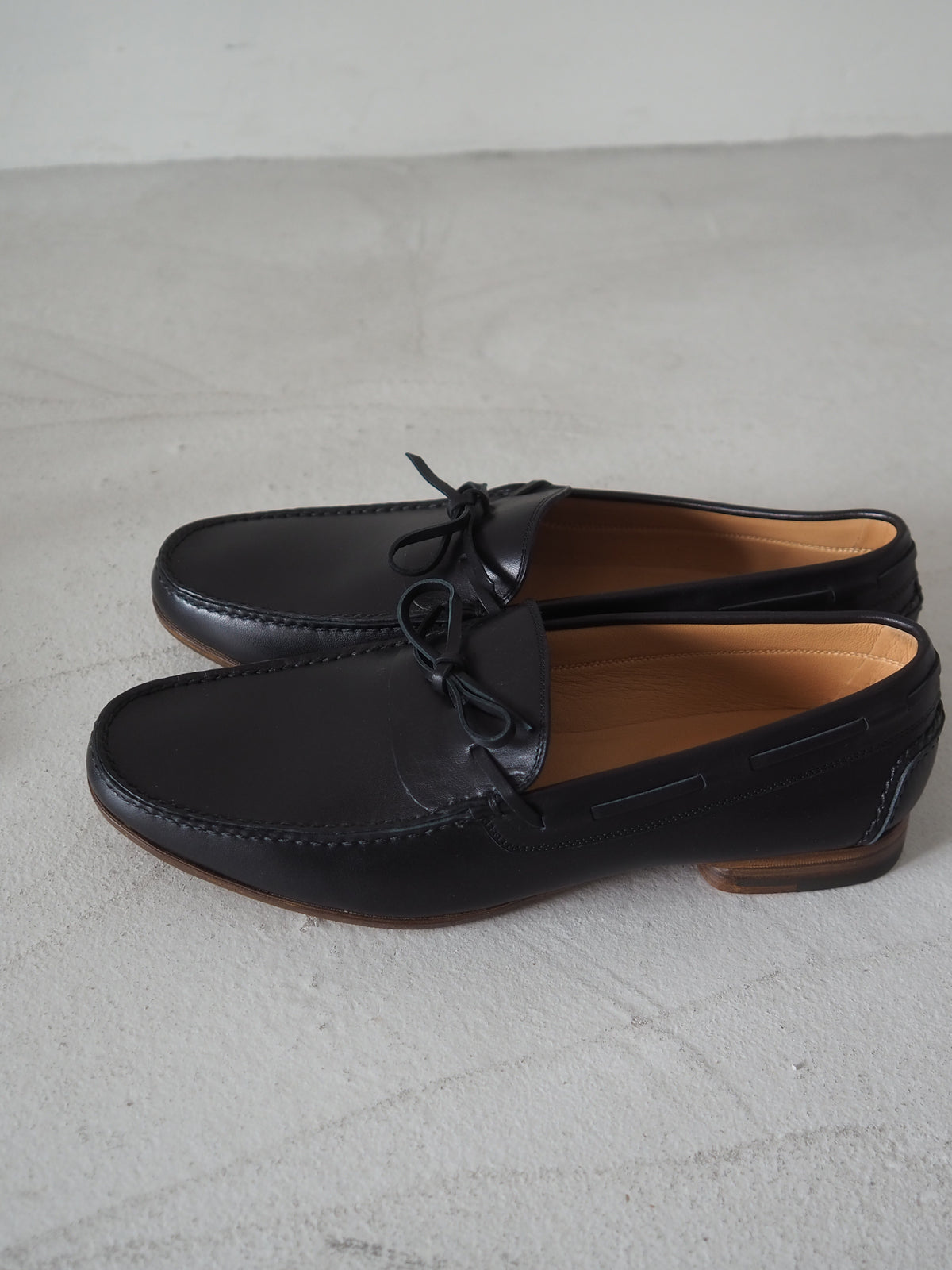 HERMÈS Leather Lace Loafers