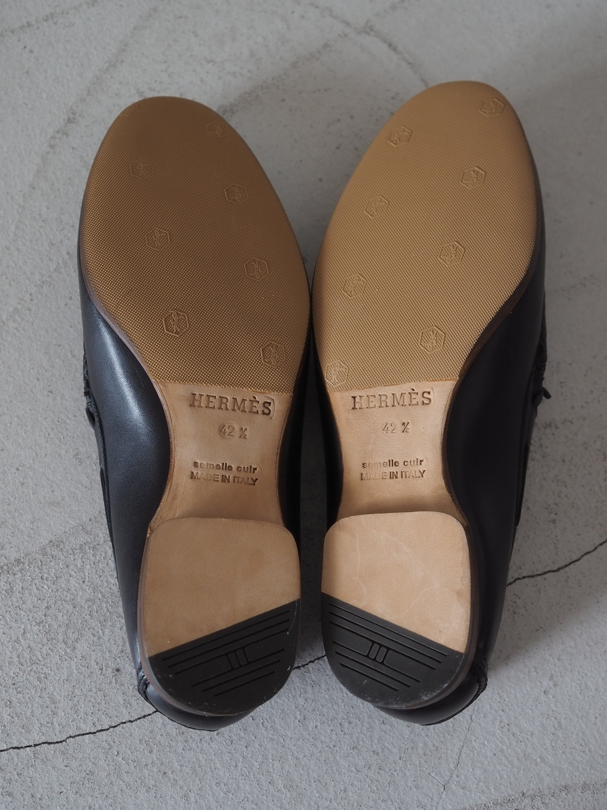 HERMÈS Leather Lace Loafers