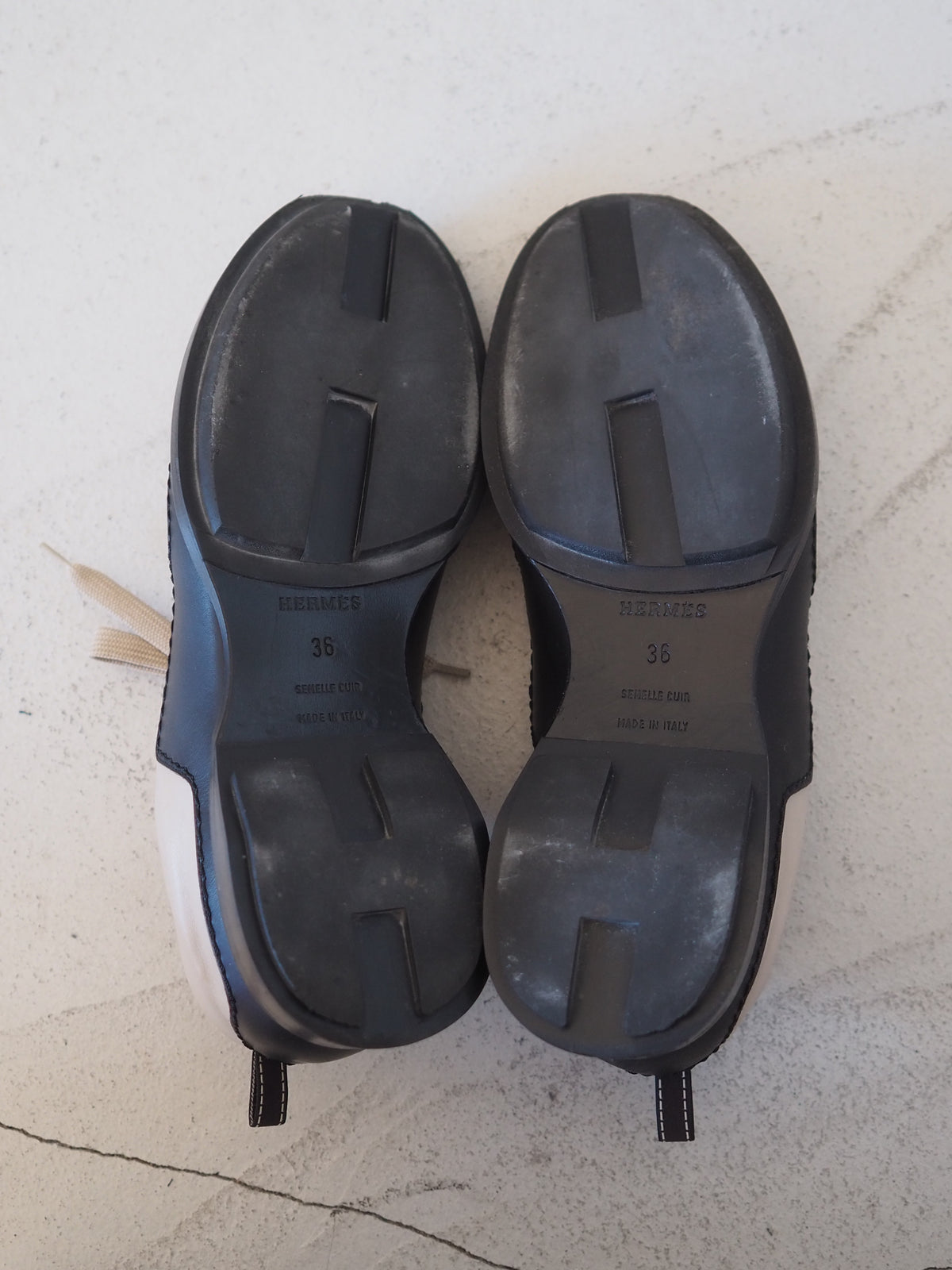 HERMÈS Leather Lace-Up Shoes