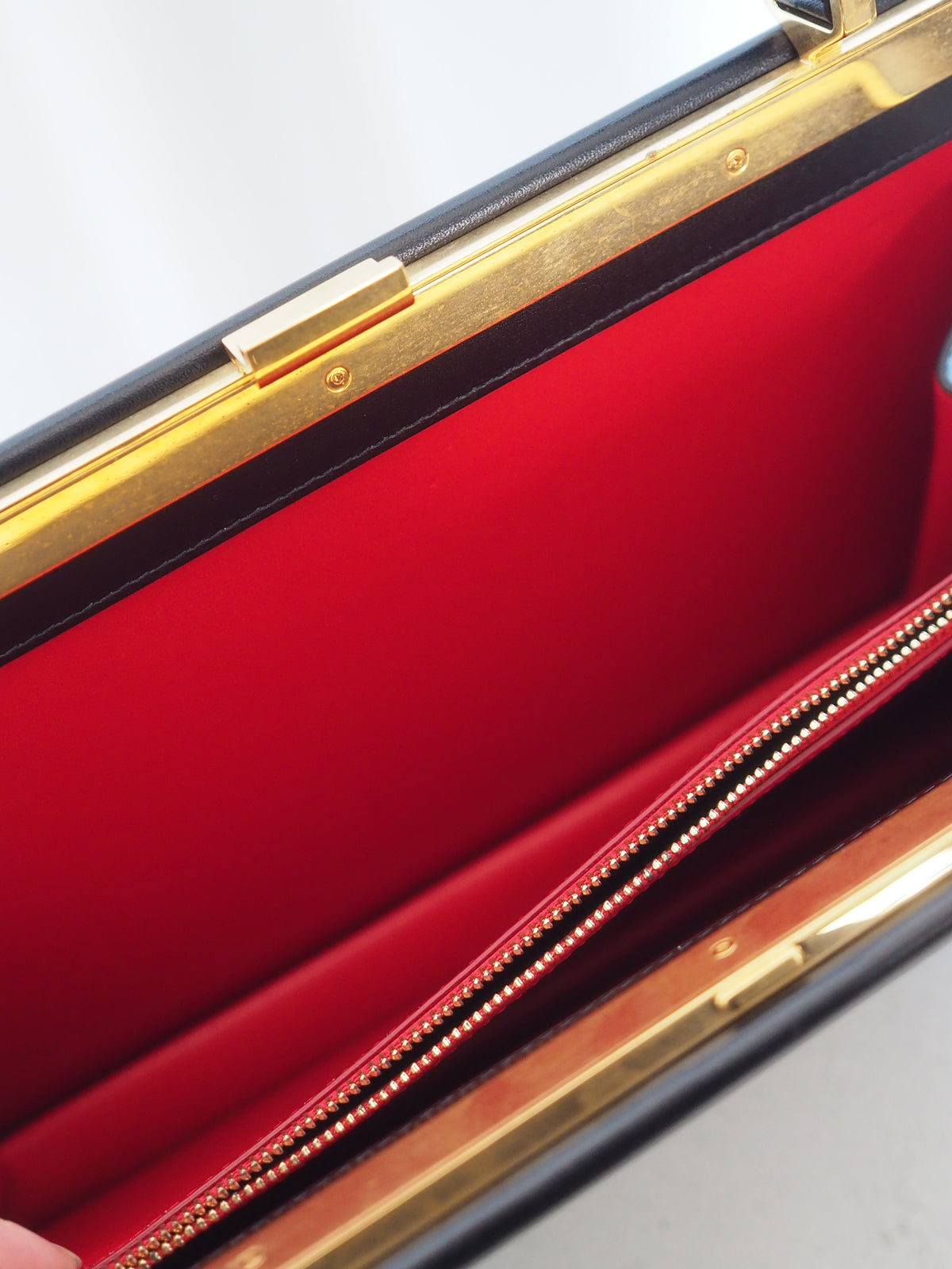 CÉLINE by Phoebe Philo Clasp Medium Hand Bag
