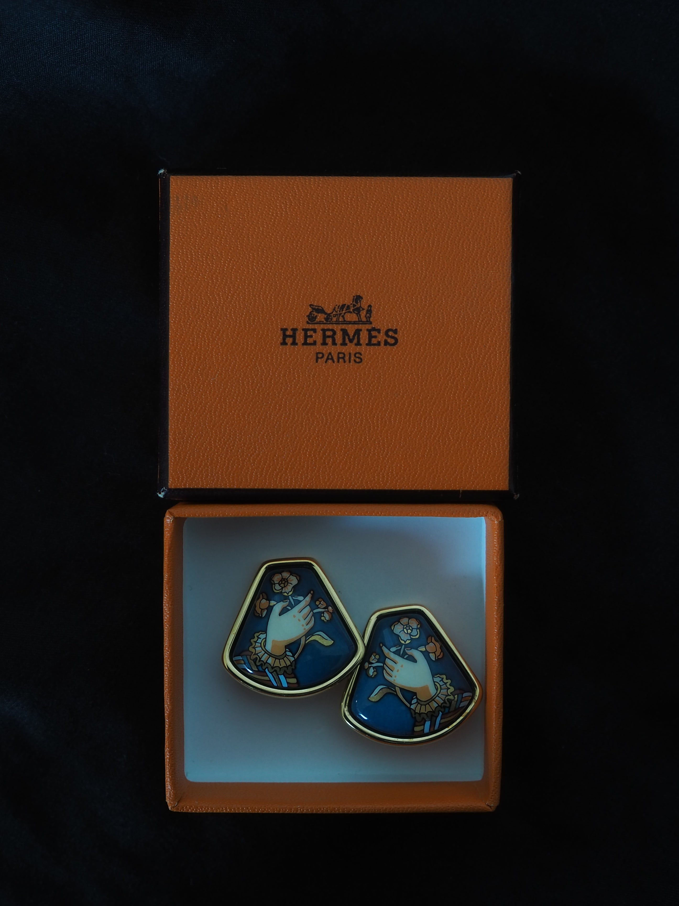 HERMÈS Emaille Earrings