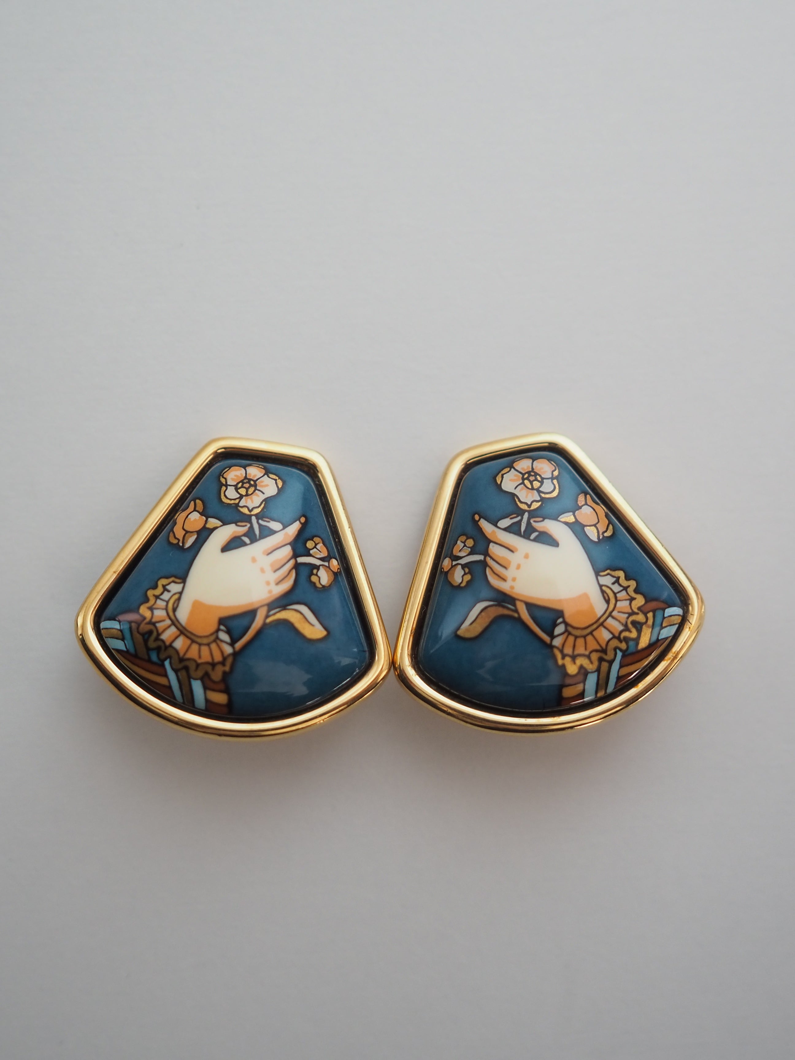 HERMÈS Emaille Earrings