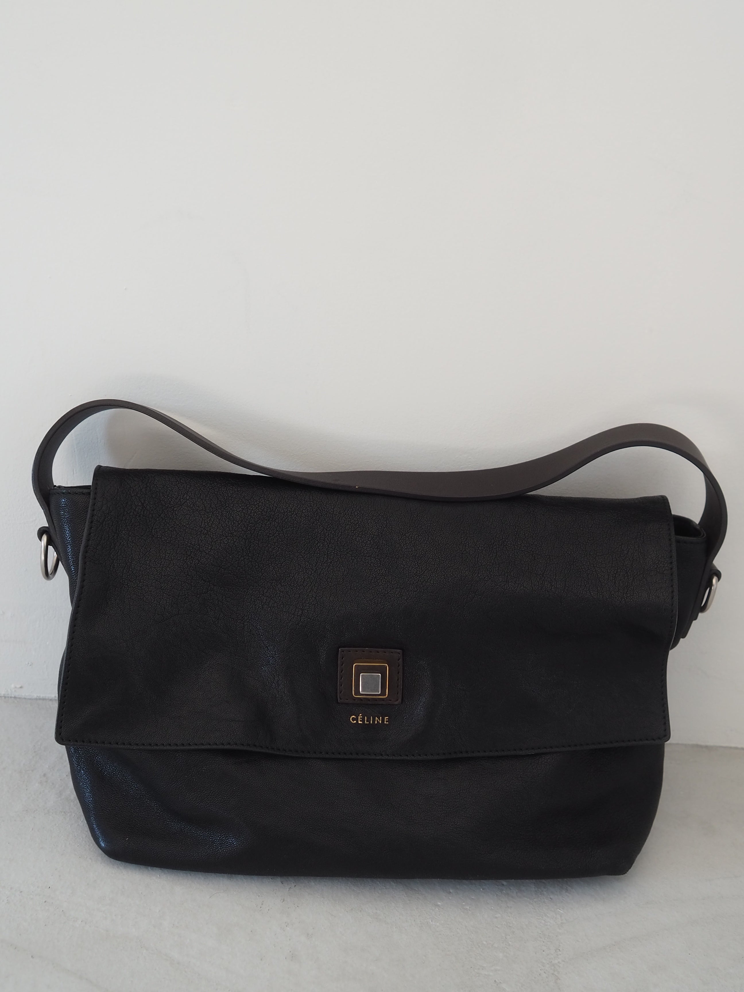 バッグ celine by Phoebe Philo Shoulder bag CELINE セリーヌ ショルダー バッグ フィービー期 ブラック ファー