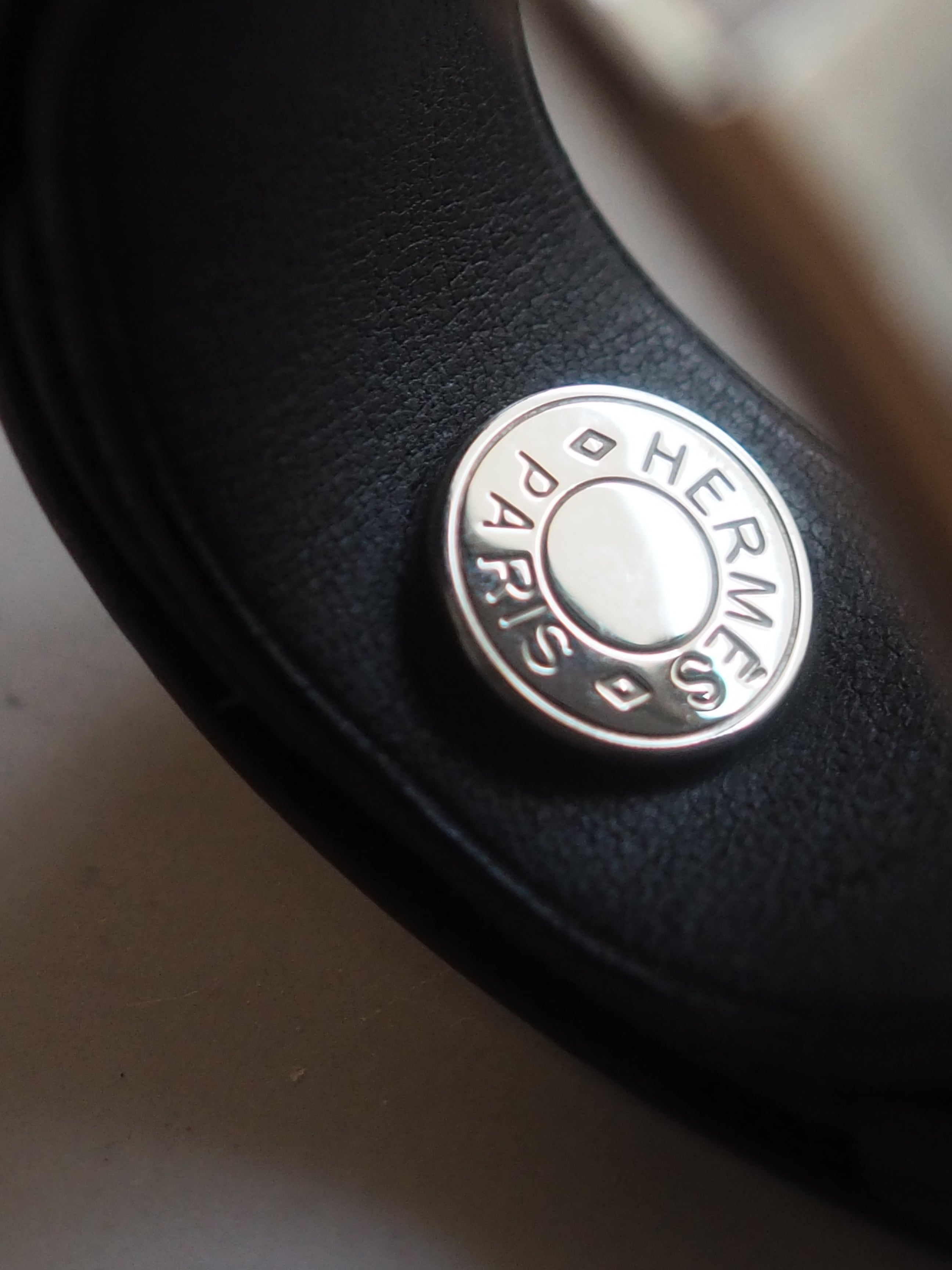 HERMÈS Barenia Watch