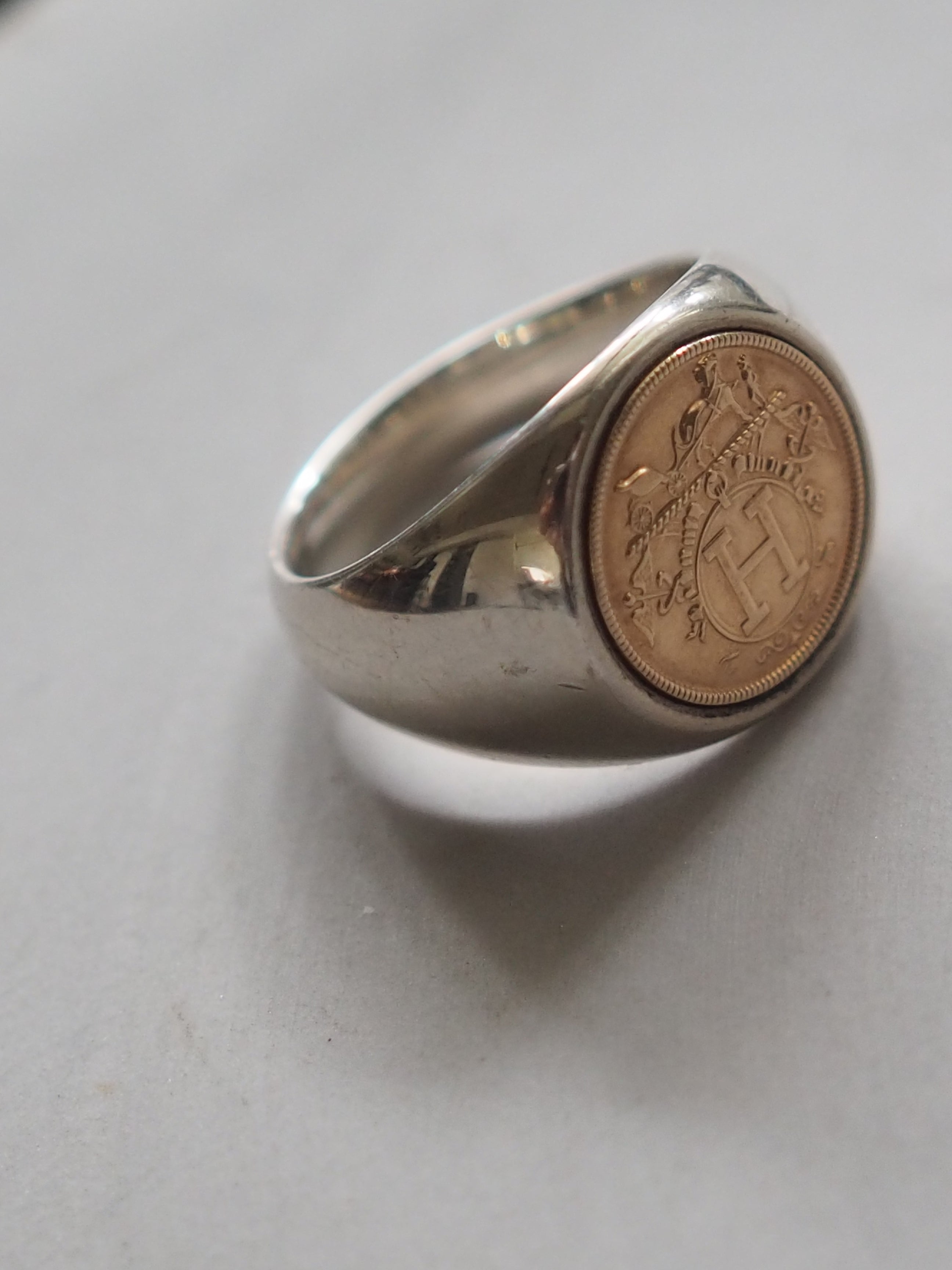 HERMÈS Ex Libris Chevalier Ring