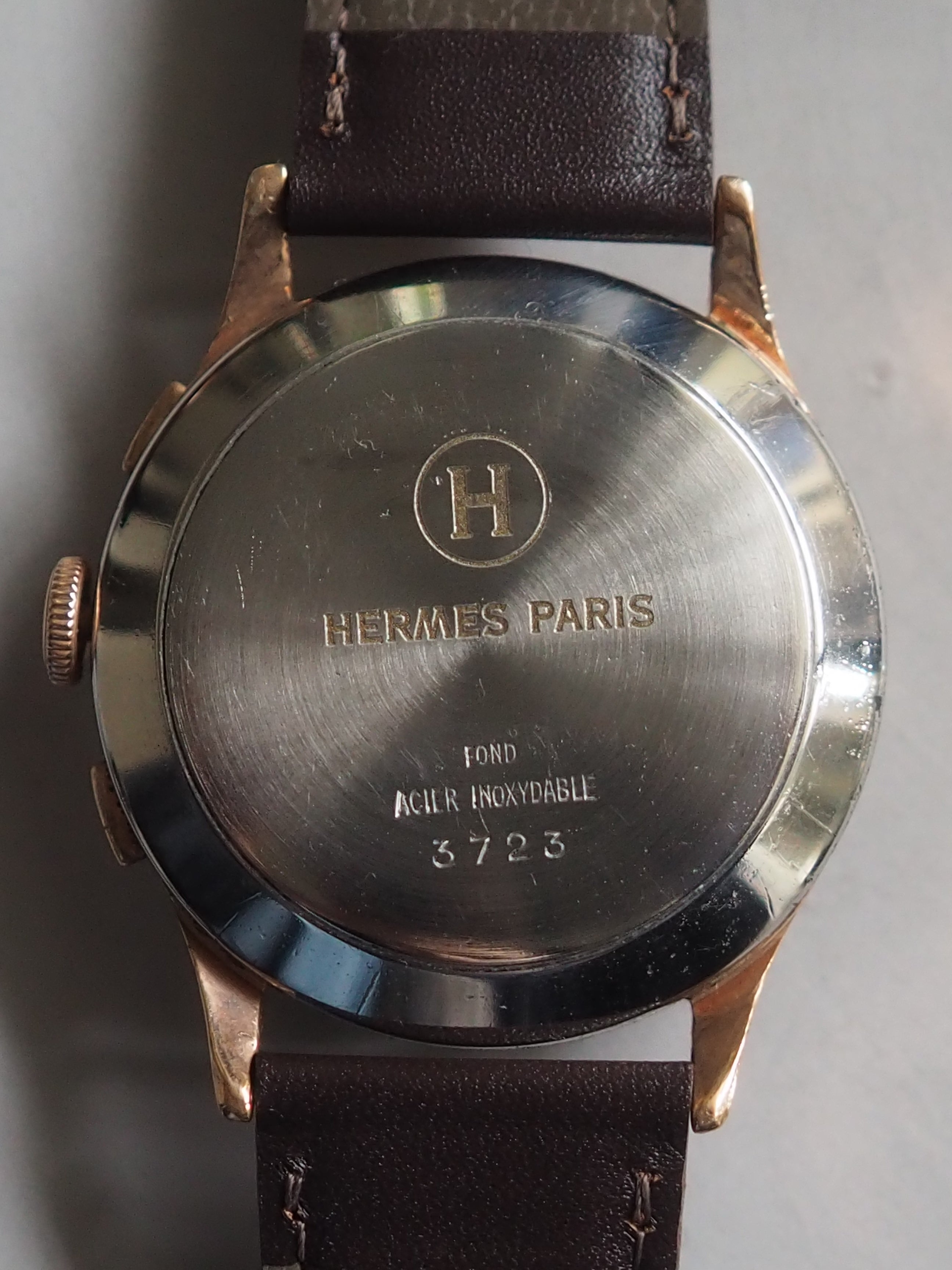 オシャレ☆VINTAGE HERMES PARIS エルメス手巻きメンズウォッチ 【公式
