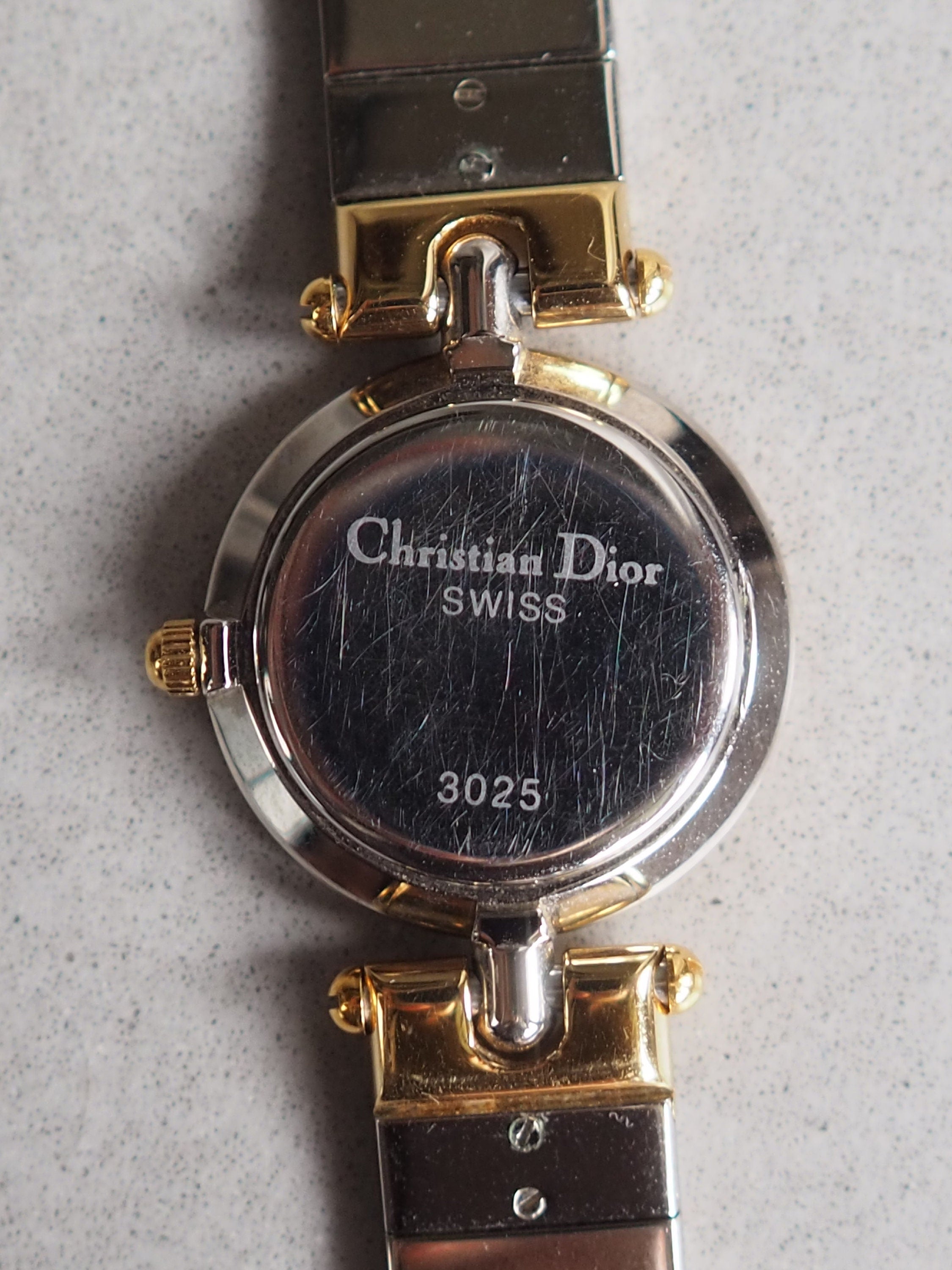 Christian Dior Round Logo Watch Gold Silver Metal Quartz Wristwatch Ladies Vintage Authentic