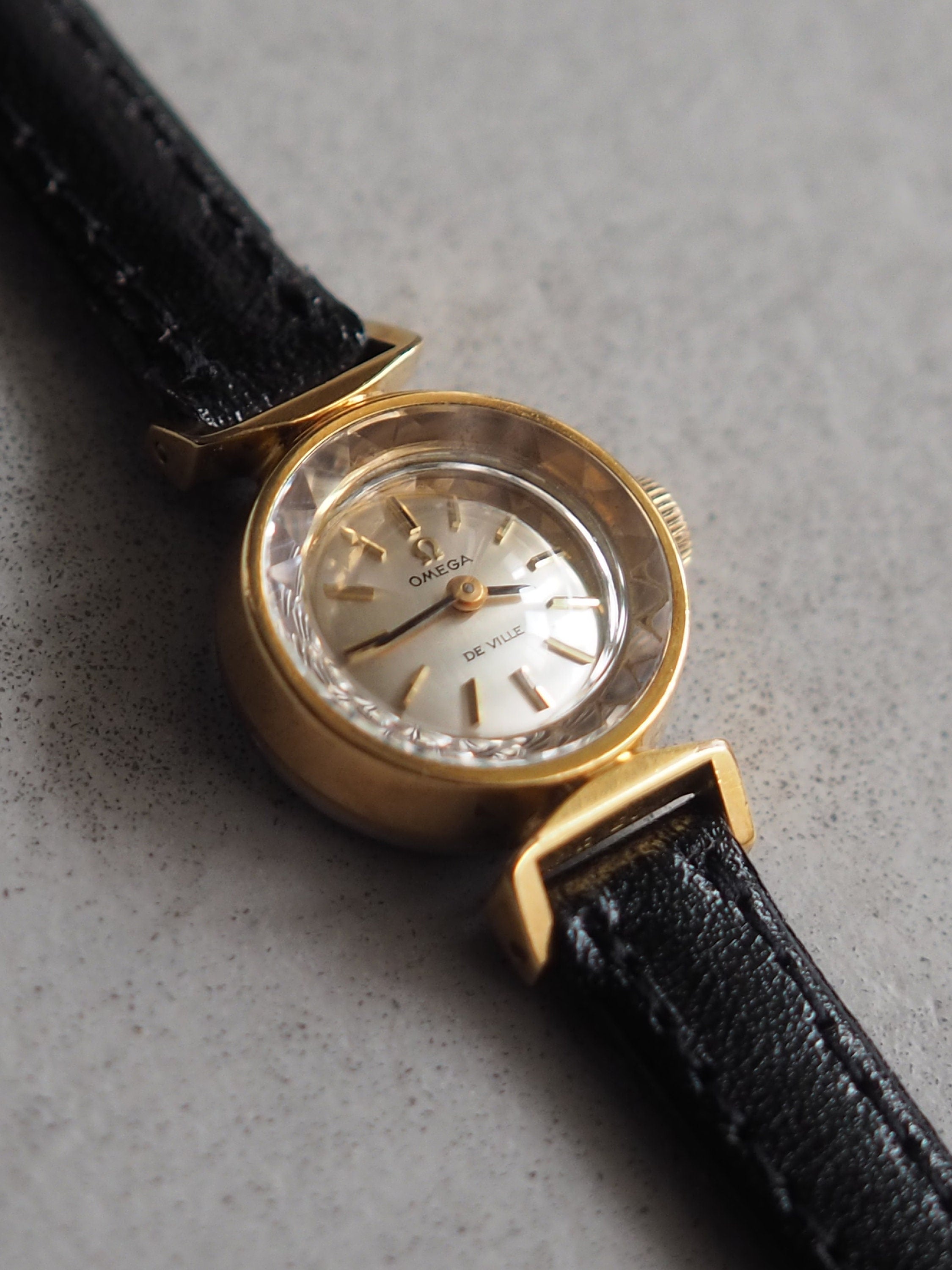 OMEGA DE VILLE Watch Gold Color Stainless steel Leather Black Ladies Vintage Antique Authentic