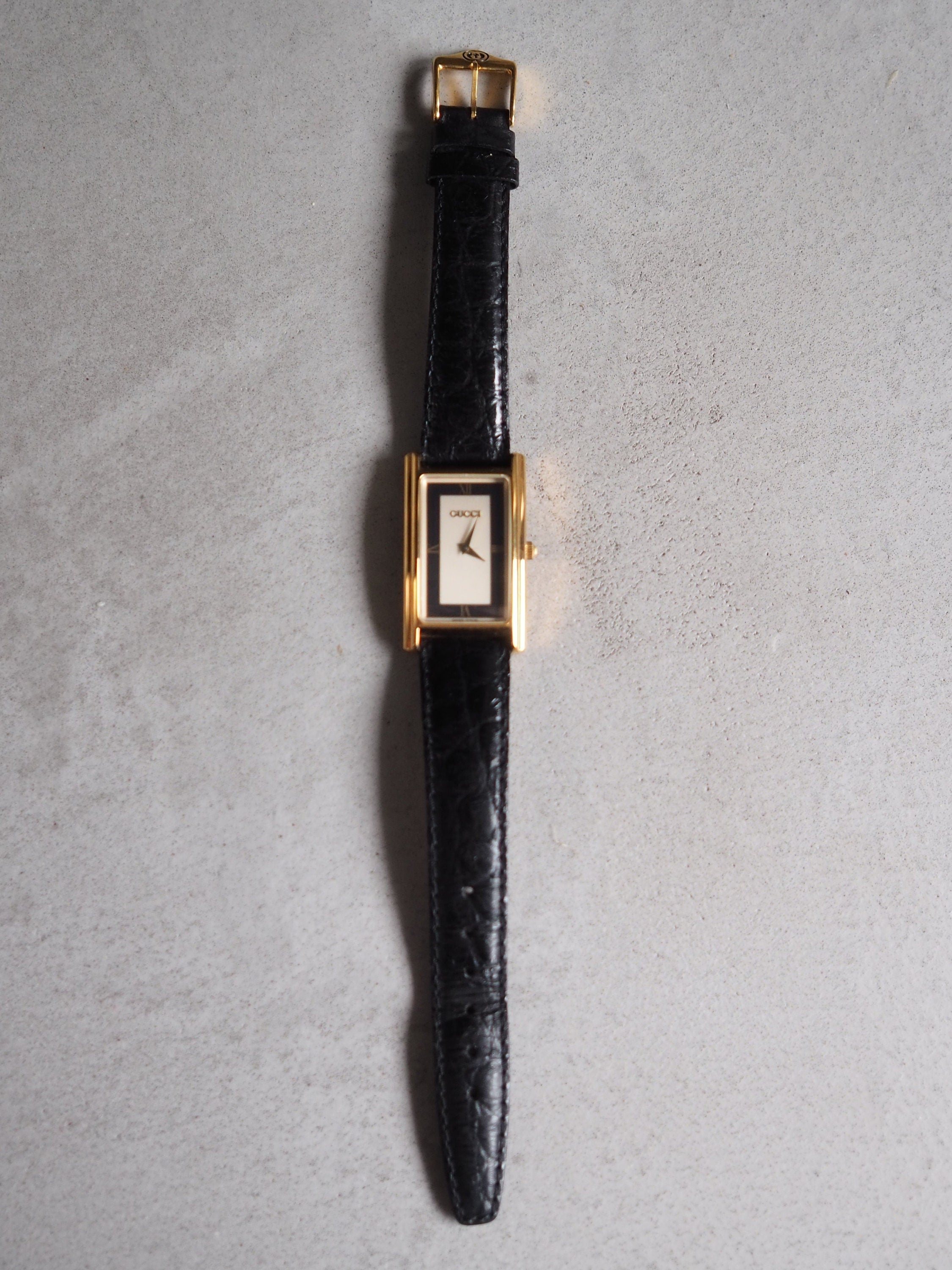 GUCCI Square Watch Wristwatch Gold Metal Black Leather Unisex Vintage Authentic