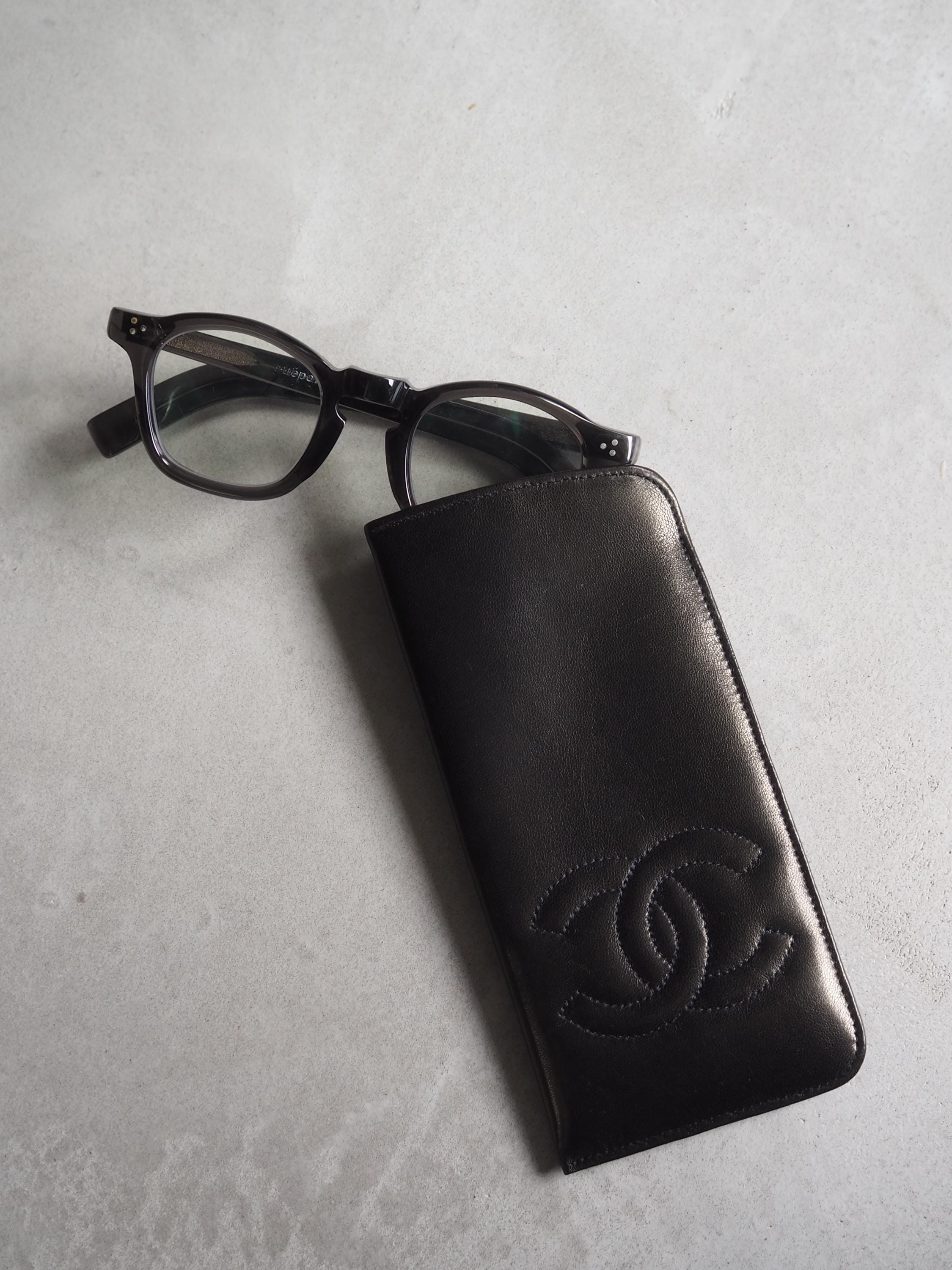 CHANEL COCO CC Mark Sunglasses Soft Case Pouch Purse Lamb Skin Leather Black Authentic Vintage