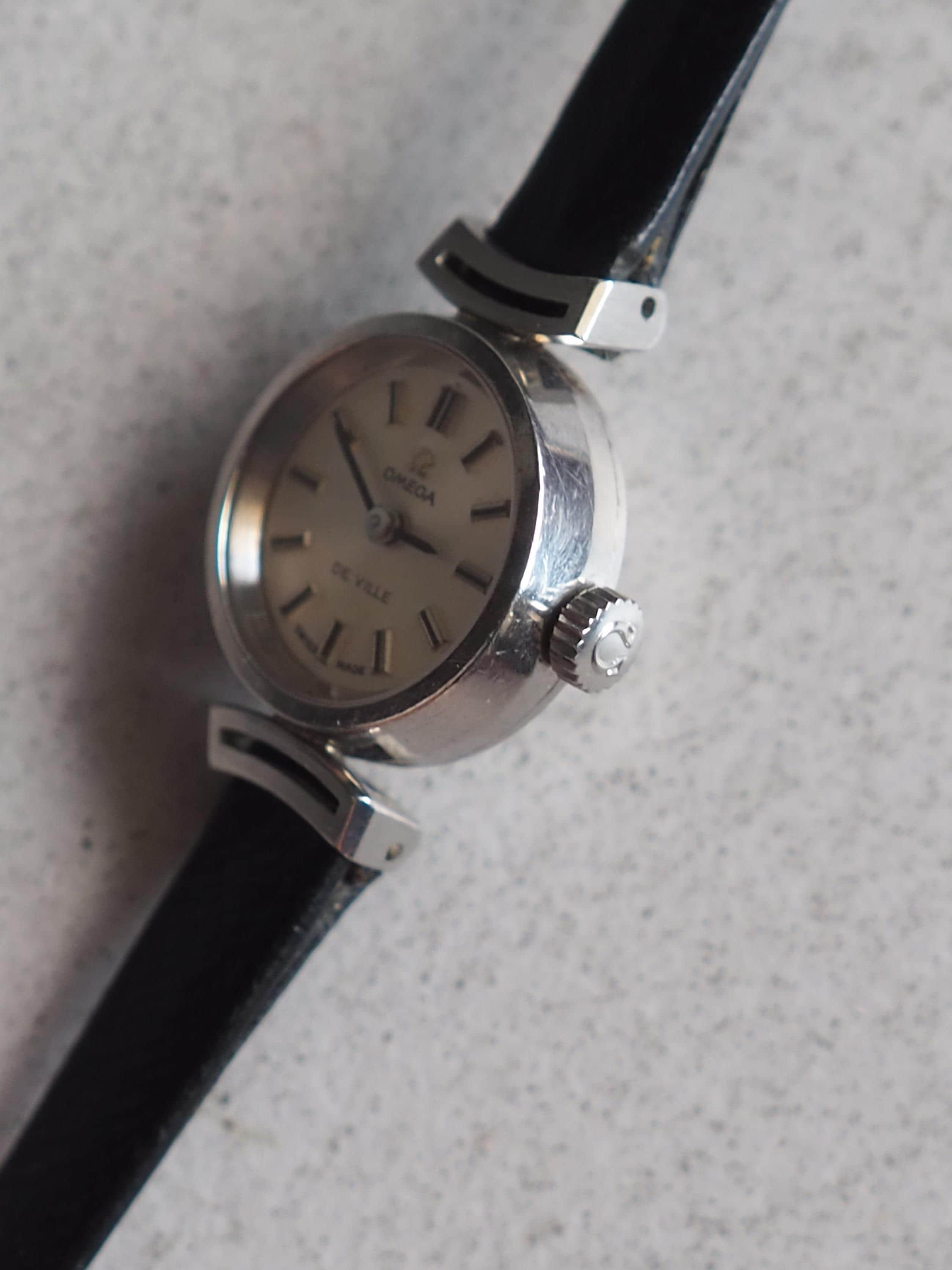 OMEGA DE VILLE Watch Silver Color Stainless steel Black Leather Ladies Vintage Antique Authentic