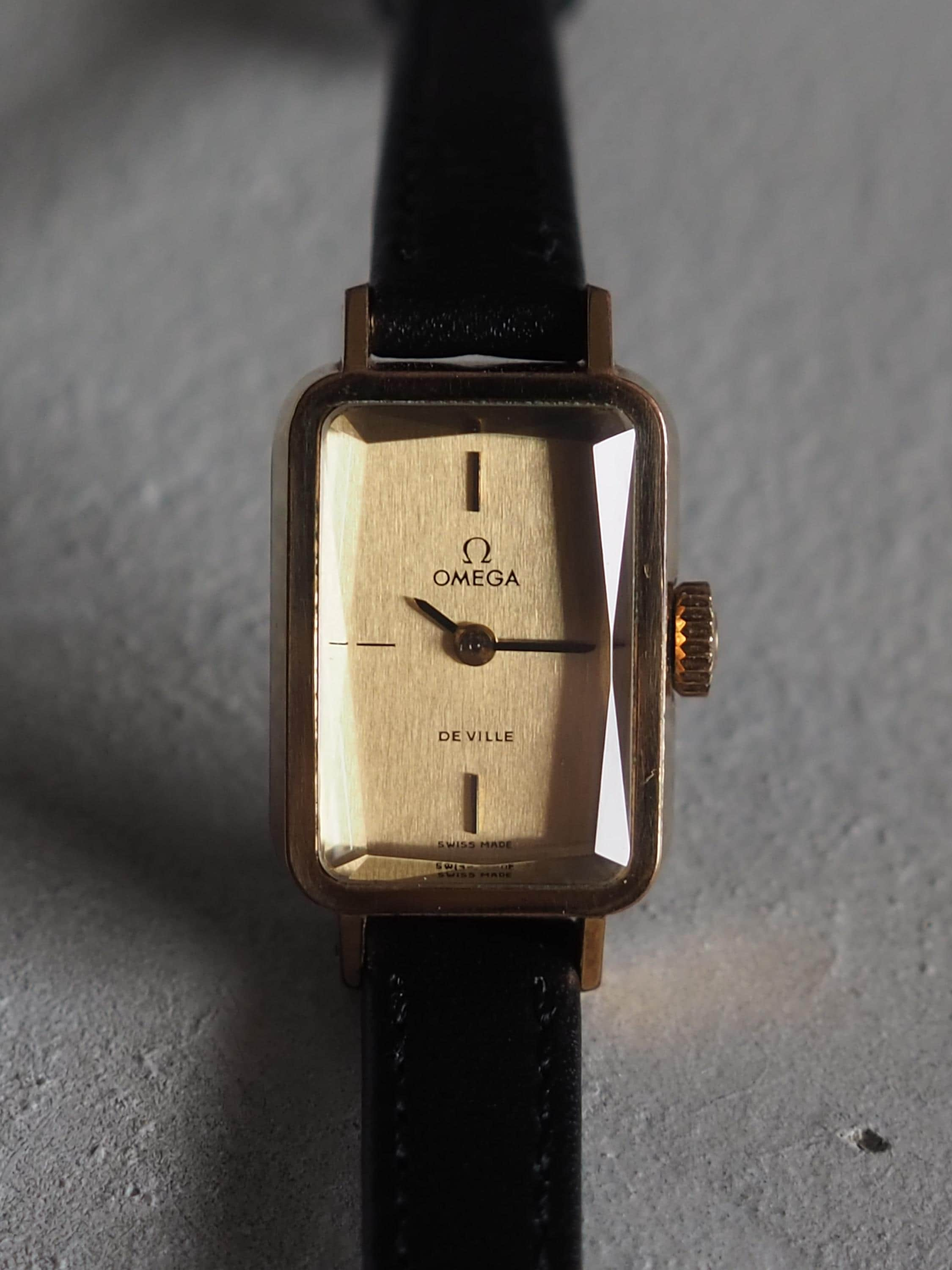 OMEGA DE VILLE Square Watch Gold Color Stainless steel Black Leather Ladies Vintage Antique Authentic