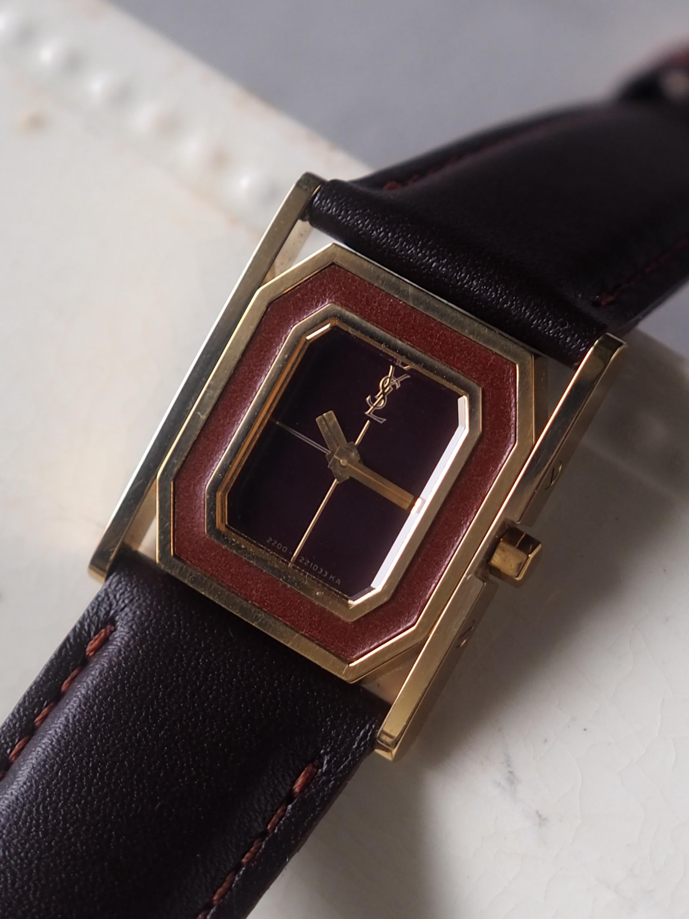 Yves Saint Laurent YSL Square Watch Wristwatch Logo Gold color Stainless steel Leather Band Vintage Authentic