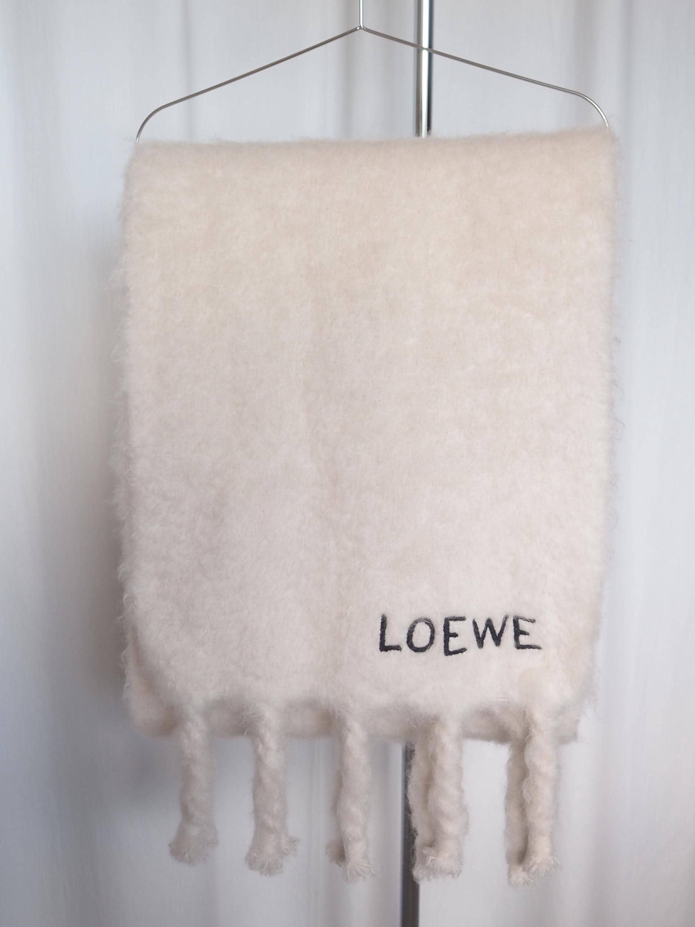 LOEWE Logo Mohair Stole Muffler Off White Vintage Authentic