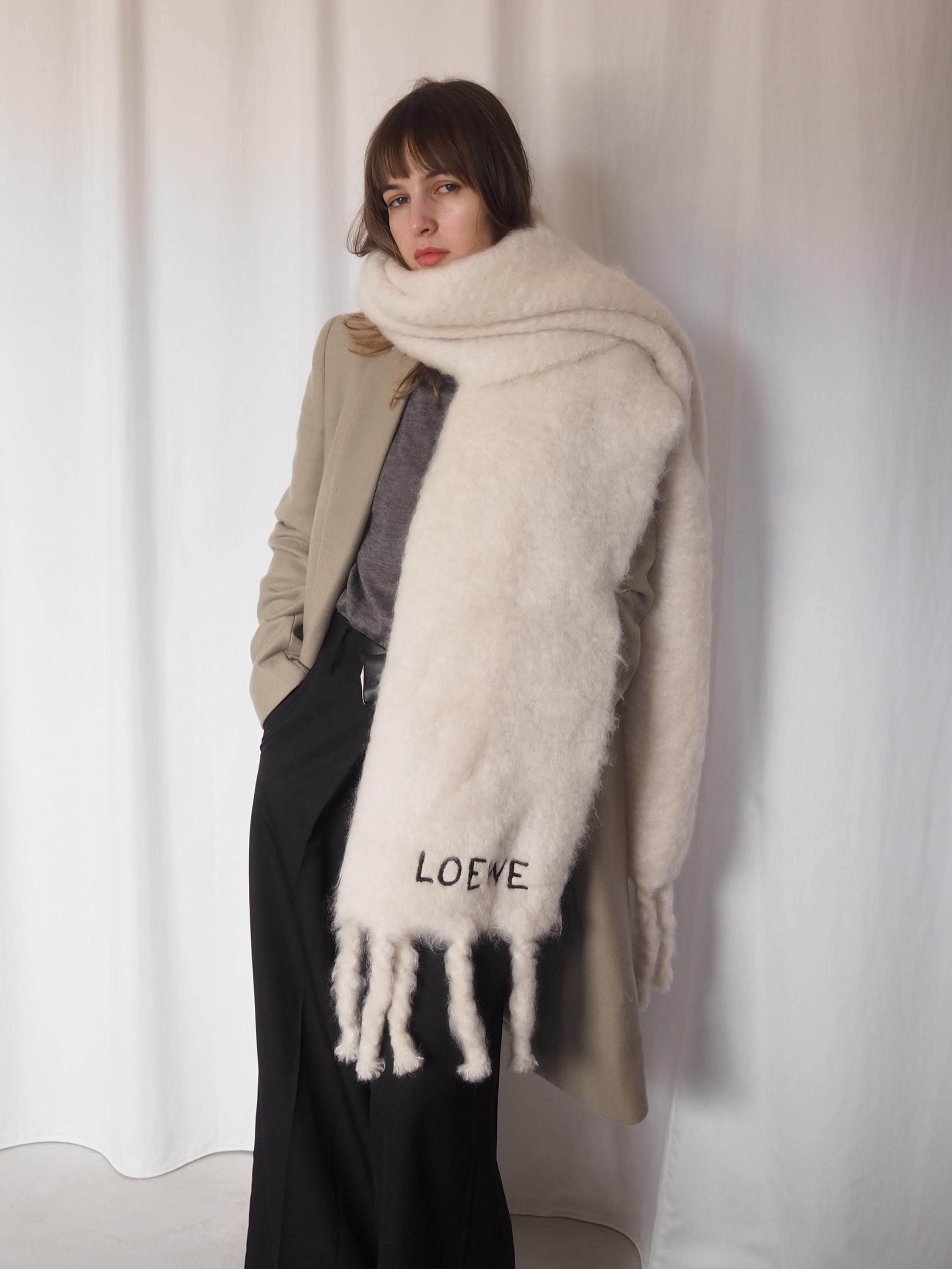 LOEWE Logo Mohair Stole Muffler Off White Vintage Authentic