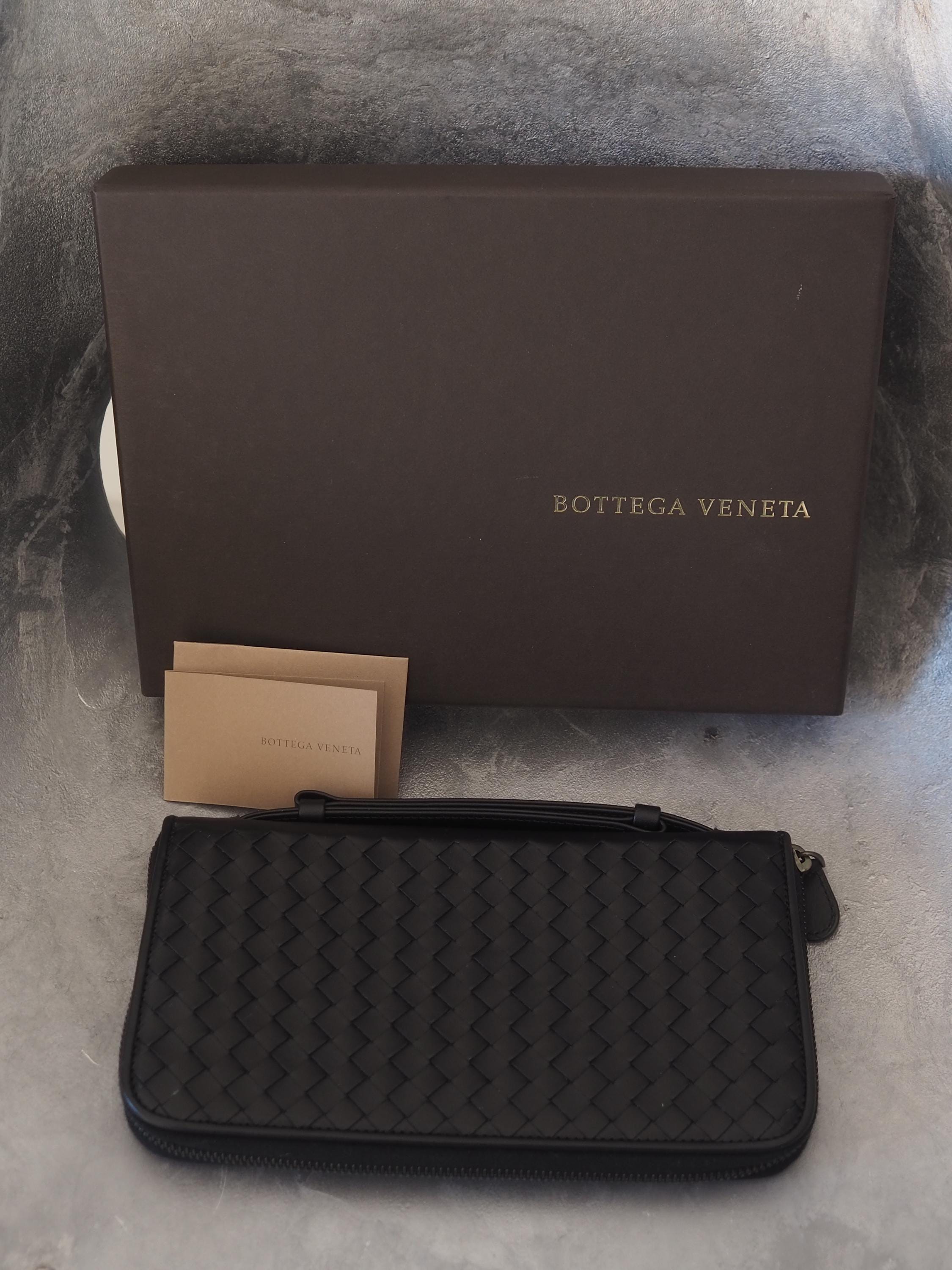 Bottega Veneta Organizer Case Passport Long Wallet Black Leather Vintage Authentic