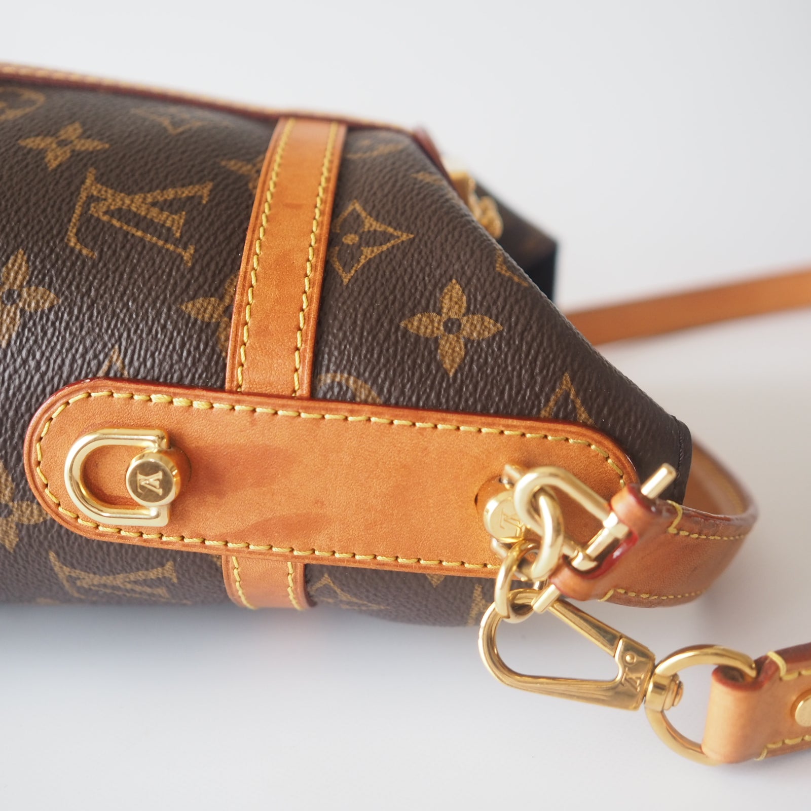 LOUIS VUITTON Monogram Duffel Shoulder Bag