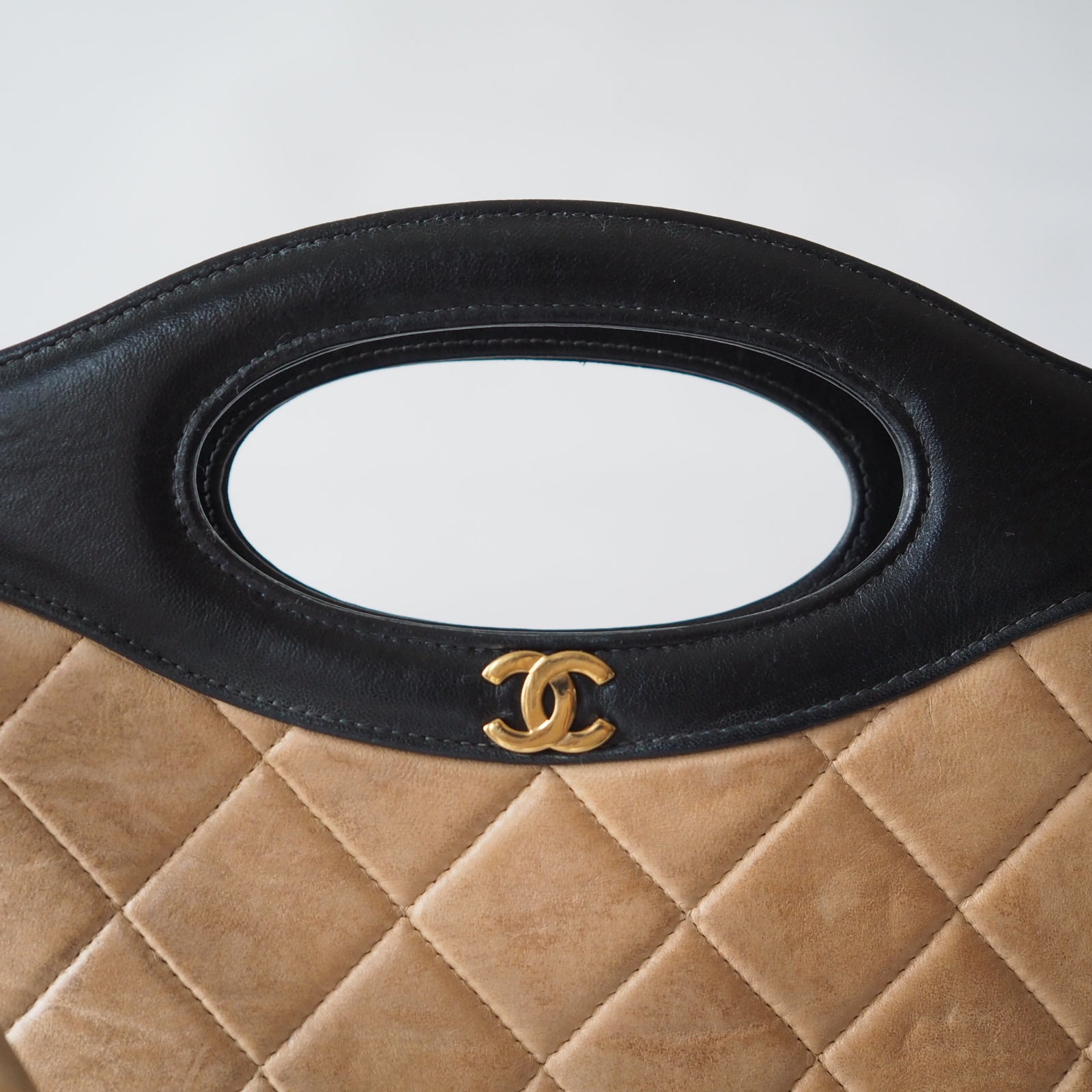 CHANEL マトラッセ 31 ショルダー ハンドバッグ