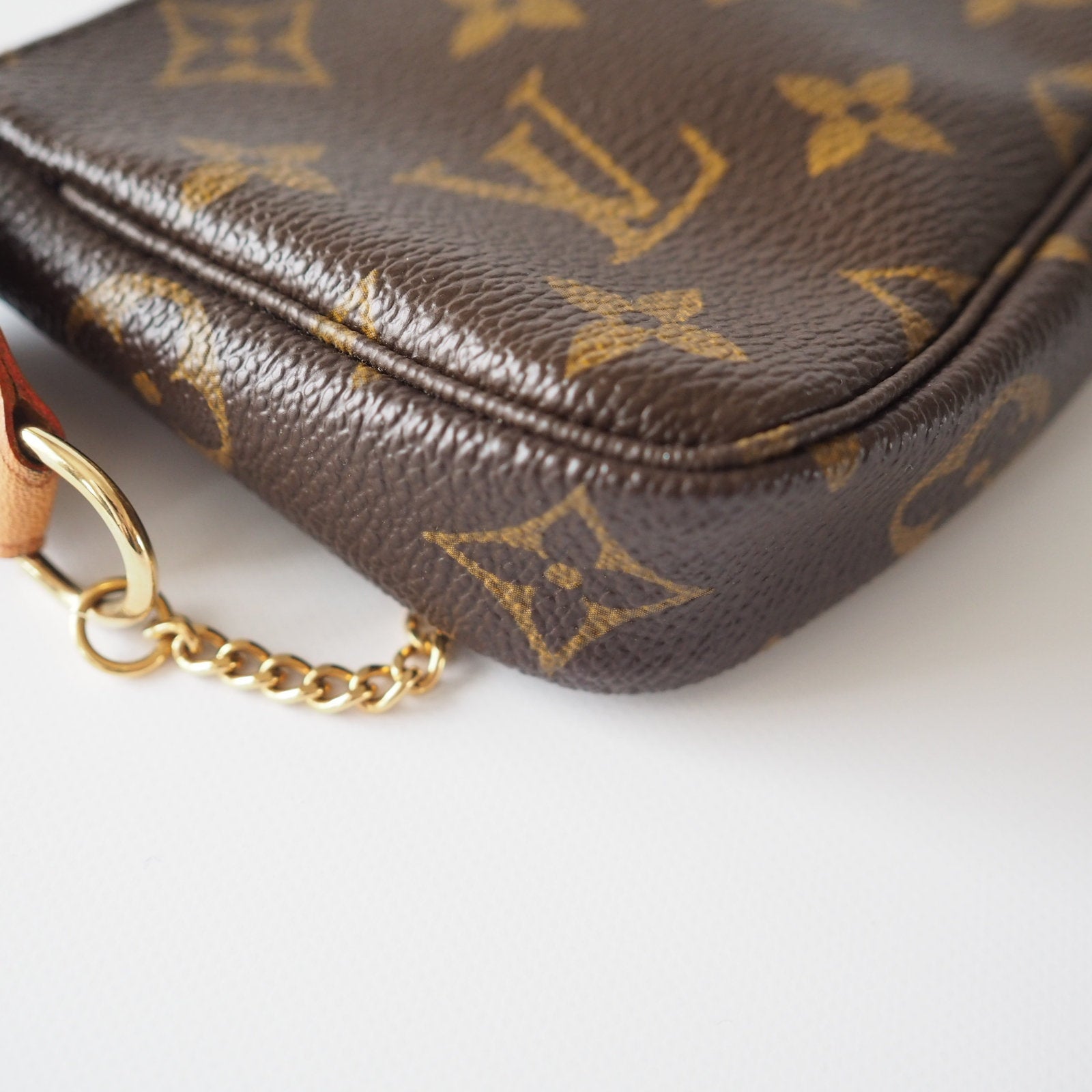 Louis Vuitton  Monogram mini Pouch Limited  Vintage With  Strap Authentic