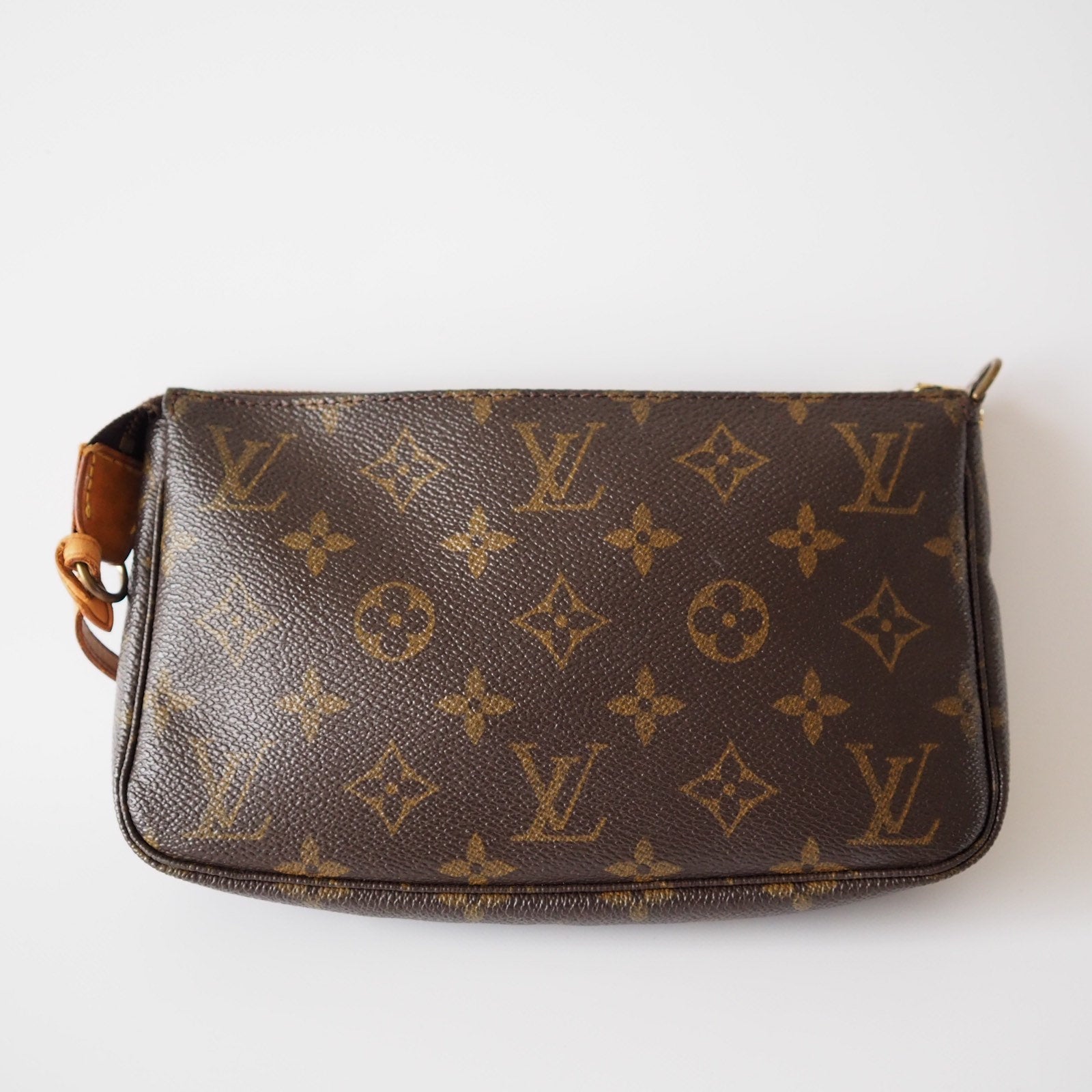 LOUIS VUITTON  Monogram Pochette Accessoires Pouch Mini hand Bag With Shoulder Strap Vintage Authentic