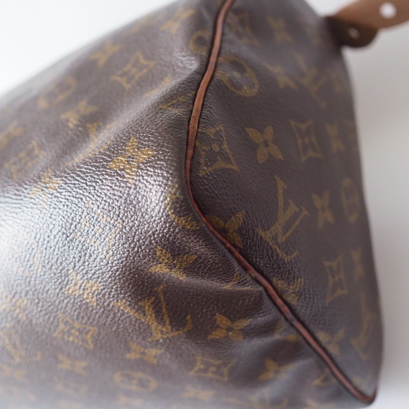 LOUIS VUITTON Speedy 30 Monogram Boston Hand Bag Purse Authentic