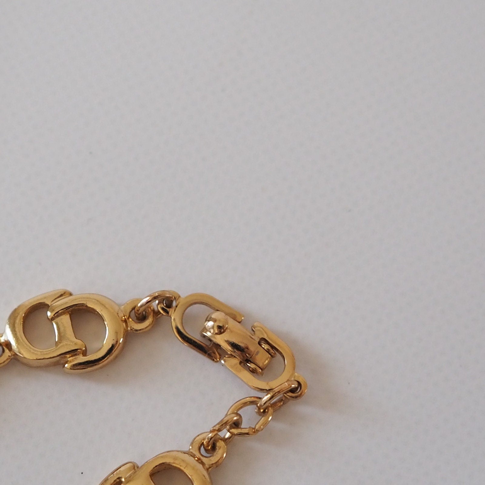 Christian Dior Bracelet Chain CD Logo Vintage Metallic Gold Color Authentic