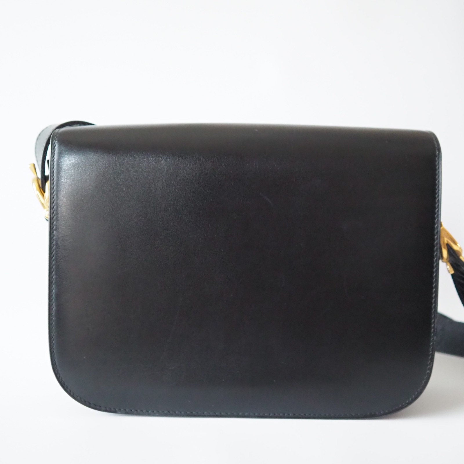 CELINE Sulky Metal parts Flap Shoulder bag Calf leather Black GHW  Authentic Vintage Classical