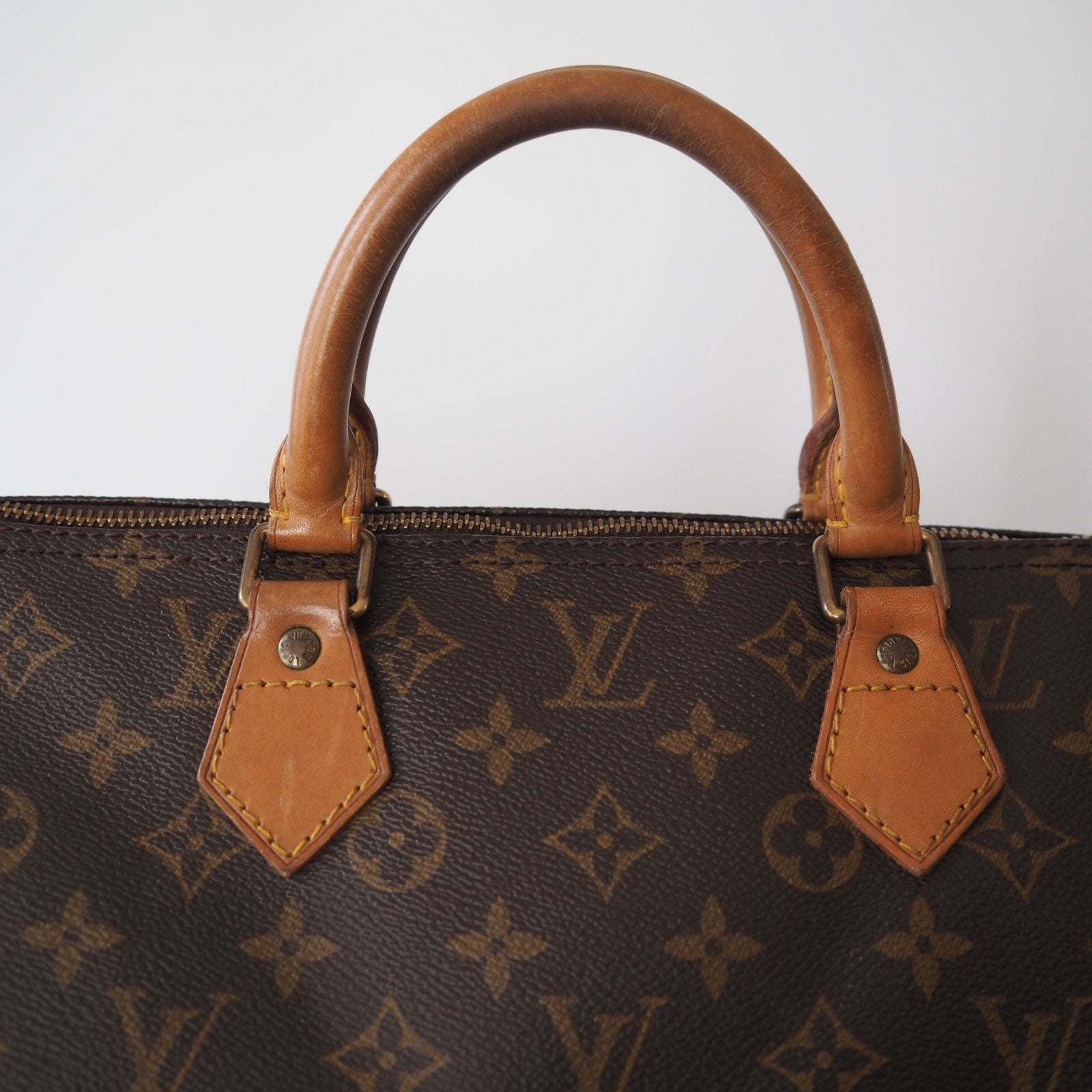 Authentic LOUIS VUITTON Speedy 40 Monogram Boston Hand Bag Purse Travel bag